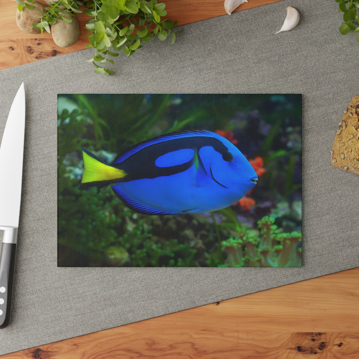 Tabla de cortar Blue Tang Reef: un toque de vibrante vida marina para tu cocina