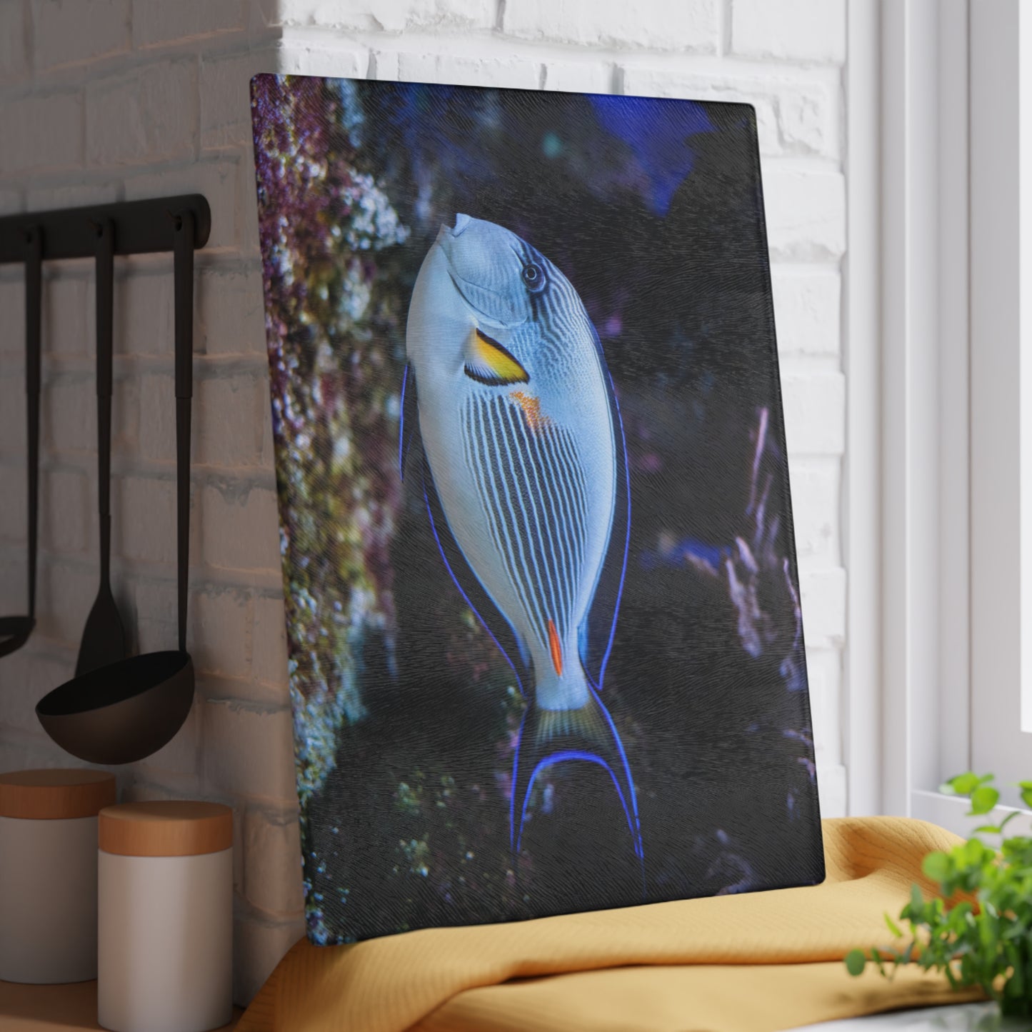 Tabla de cortar de coral Blue Tang: un elegante estilo oceánico para tu cocina