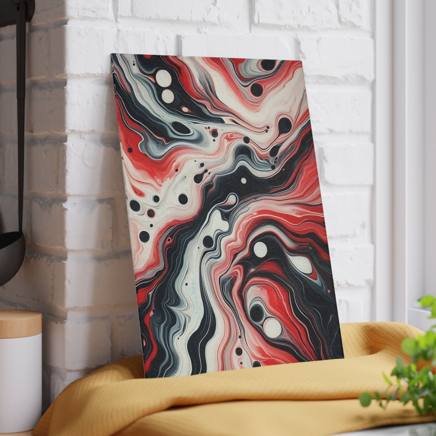 Tabla de cortar de vidrio con diseño de mármol rojo, negro y blanco: decoración de cocina moderna inspirada en el mármol, un regalo elegante y funcional.