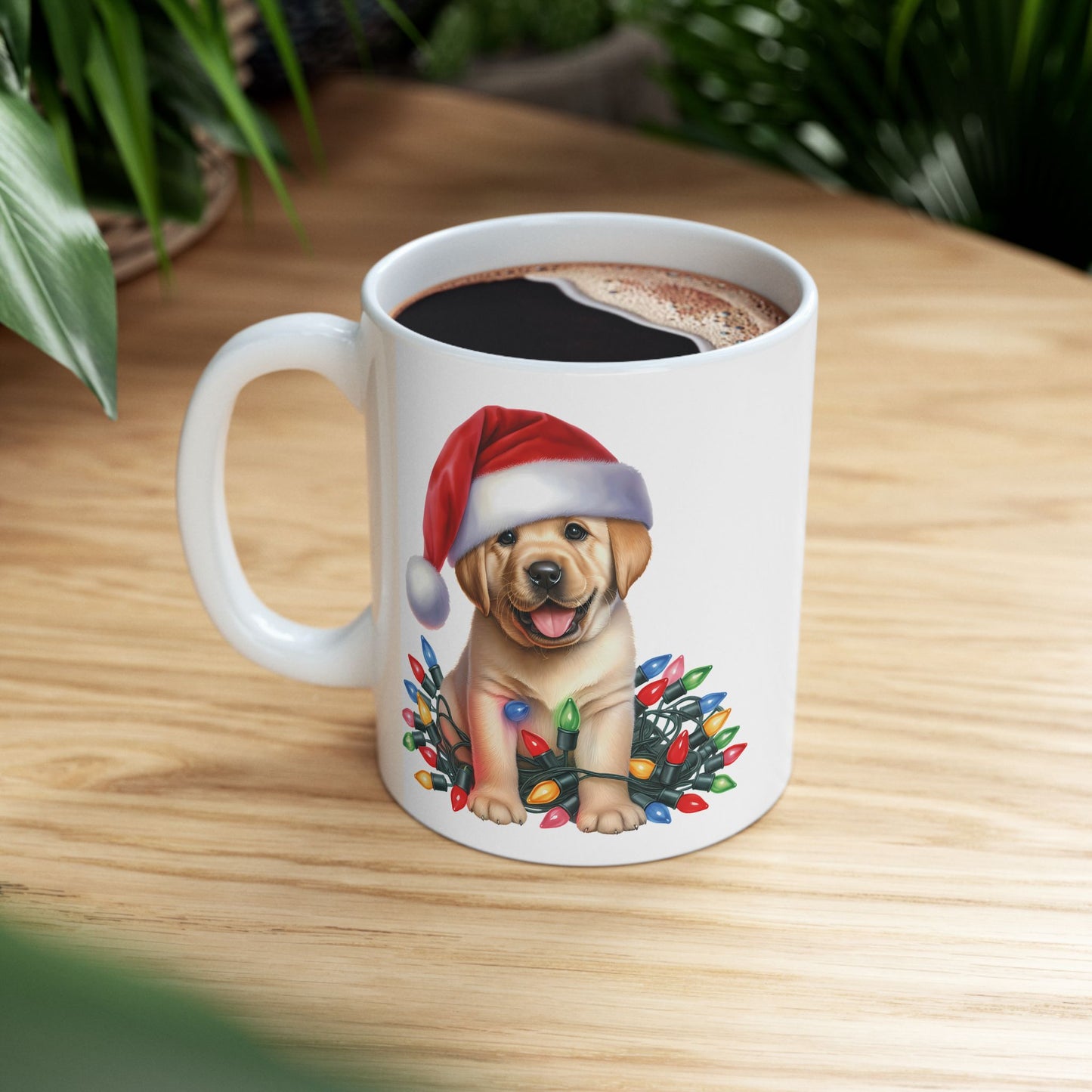 🎄 Labrador Puppy Christmas Mug – Santa Hat & Holiday Lights Cheer 🐾