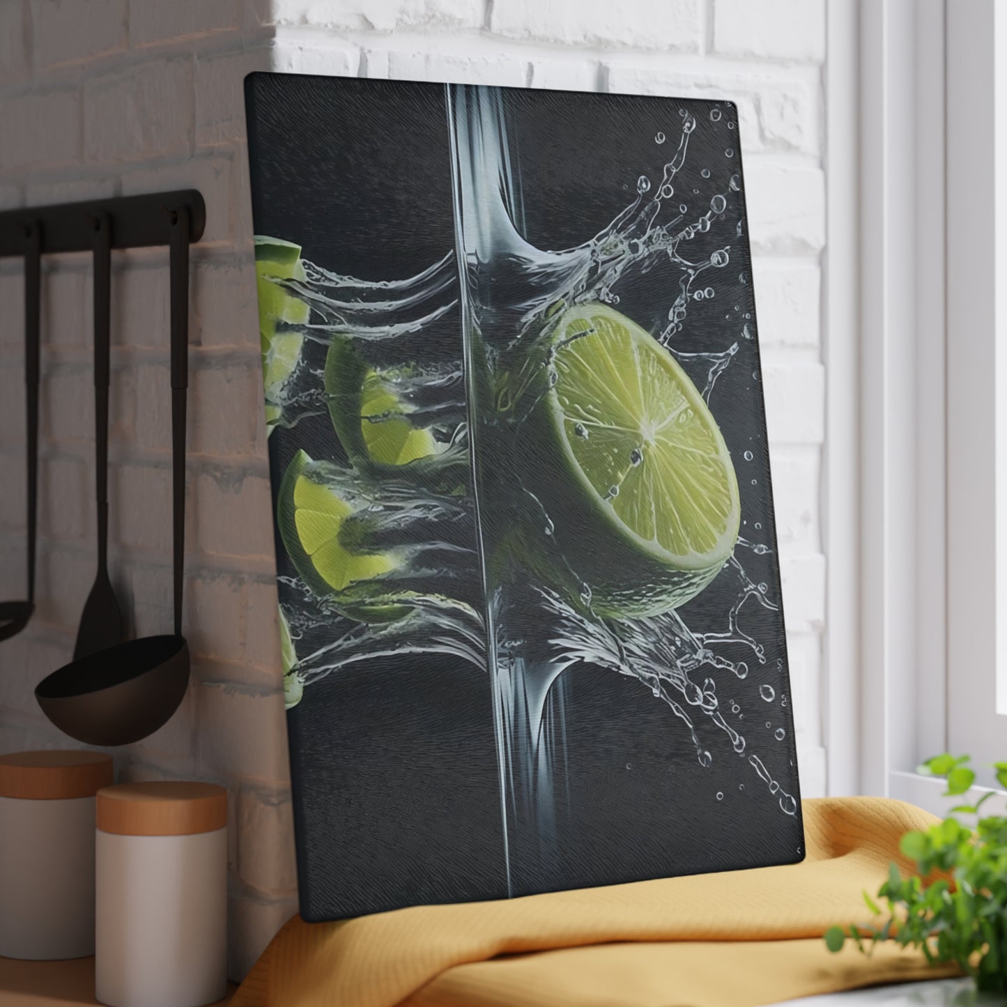 🍋 Lime Splash Glass Cutting Board – Refreshing Citrus Style for Your Kitchen