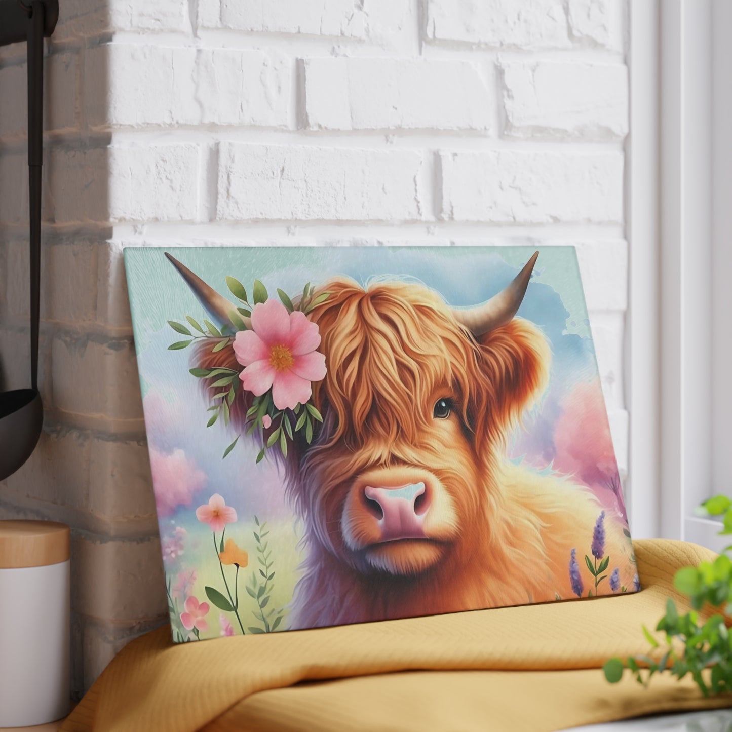 🐮 Highland Cow with Floral Crown – Rustic Farmhouse Glass Cutting Board