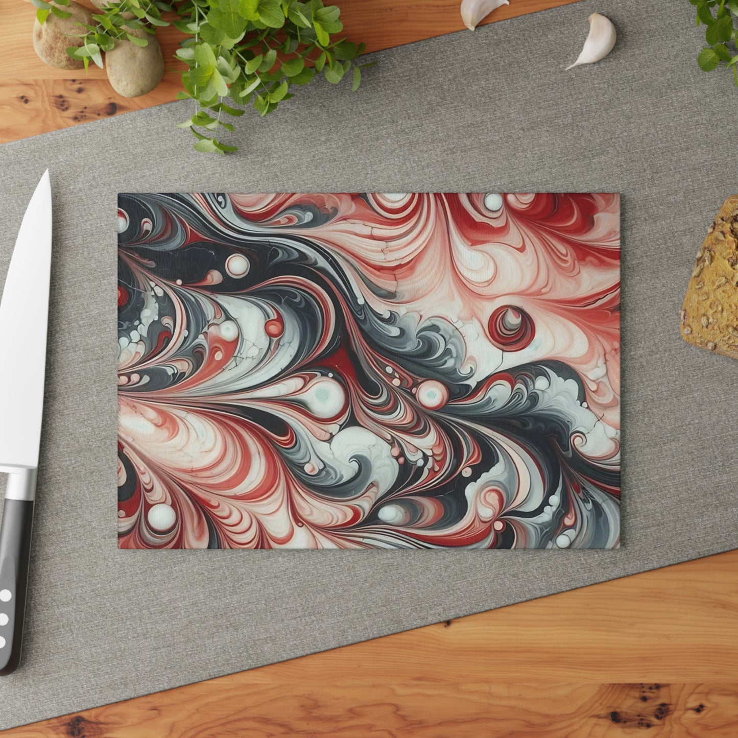 Tabla de cortar de vidrio con diseño de mármol rojo, negro y blanco: decoración de cocina moderna inspirada en el mármol, un regalo elegante y funcional.