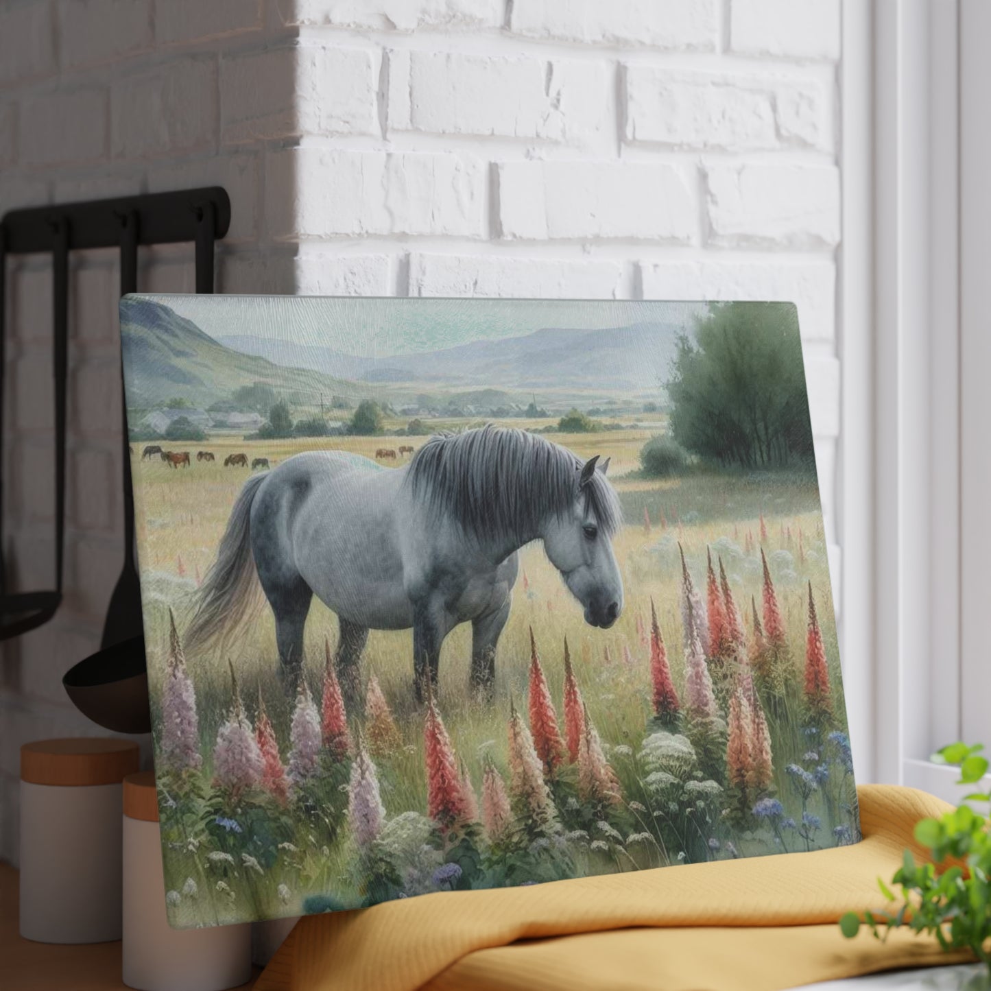 Horse Cutting Board, Equestrian Gift, Glass Cutting Board, Rustic Kitchen Decor, Horse Lover Gift, Farmhouse Kitchen Decor, Horse Lover Gift