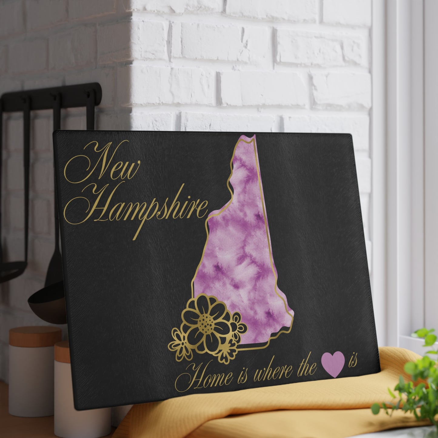 💜 New Hampshire State Floral Cutting Board – Purple Watercolor & Elegant Golden Script