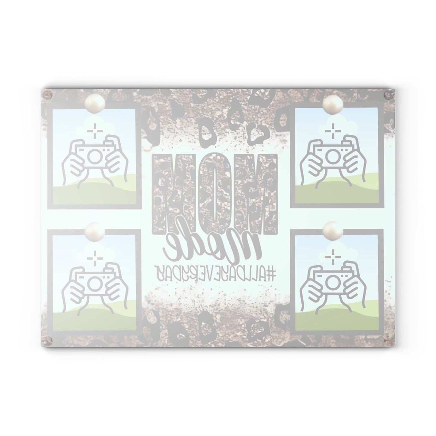 Tabla de cortar con foto "Mom Mode" – Cocina personalizada con estampado de leopardo