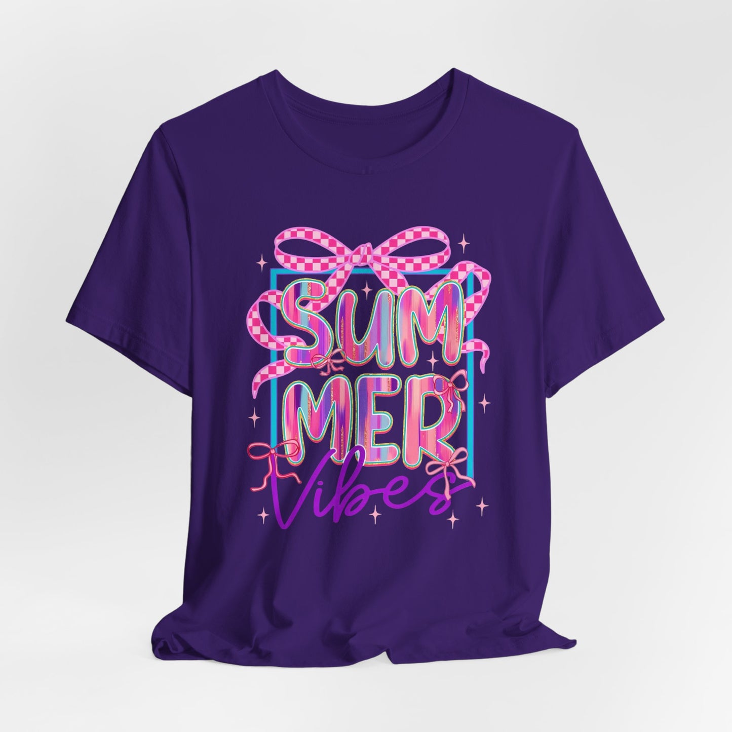 ☀️ Camiseta Summer Vibes: una camiseta gráfica bonita y cómoda para días de playa, barbacoas y vacaciones.
