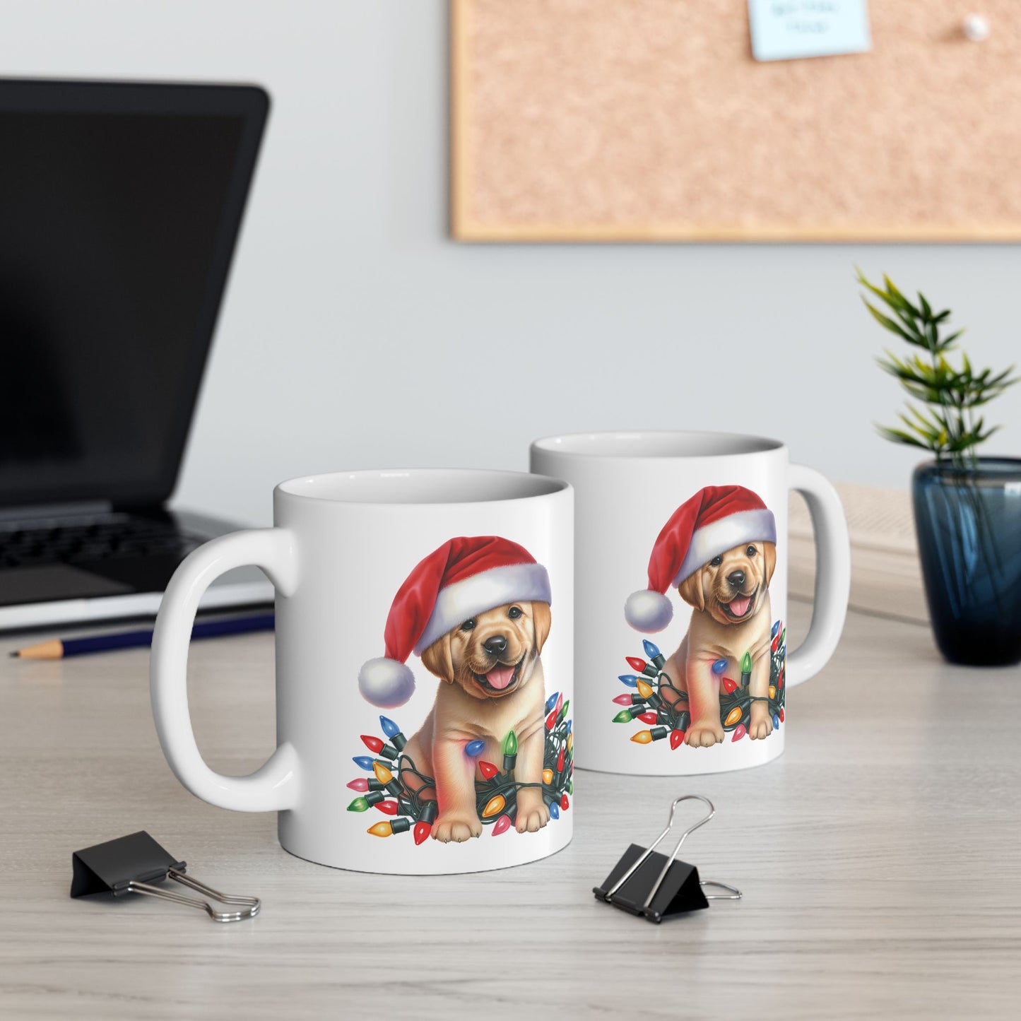 🎄 Labrador Puppy Christmas Mug – Santa Hat & Holiday Lights Cheer 🐾