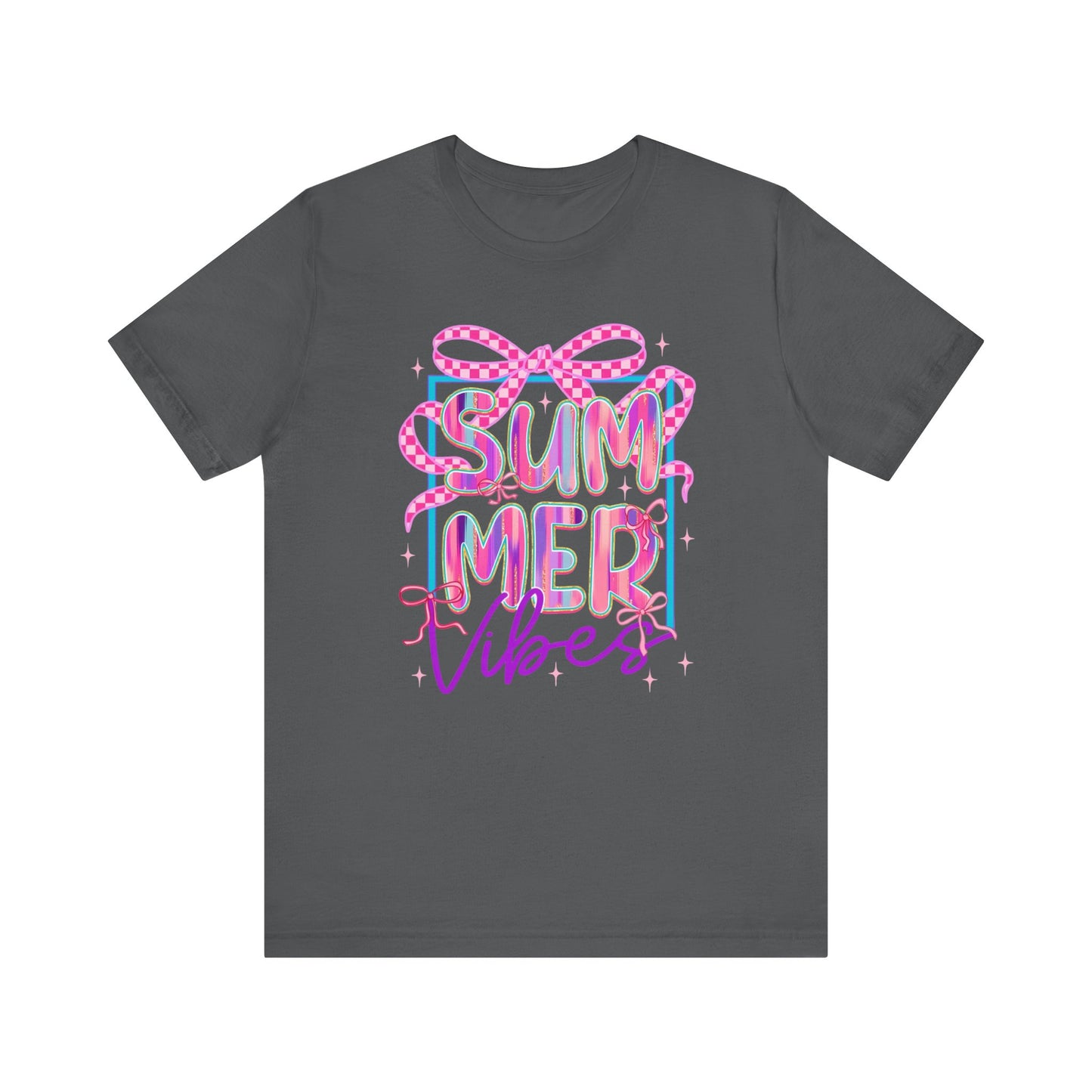 ☀️ Camiseta Summer Vibes: una camiseta gráfica bonita y cómoda para días de playa, barbacoas y vacaciones.
