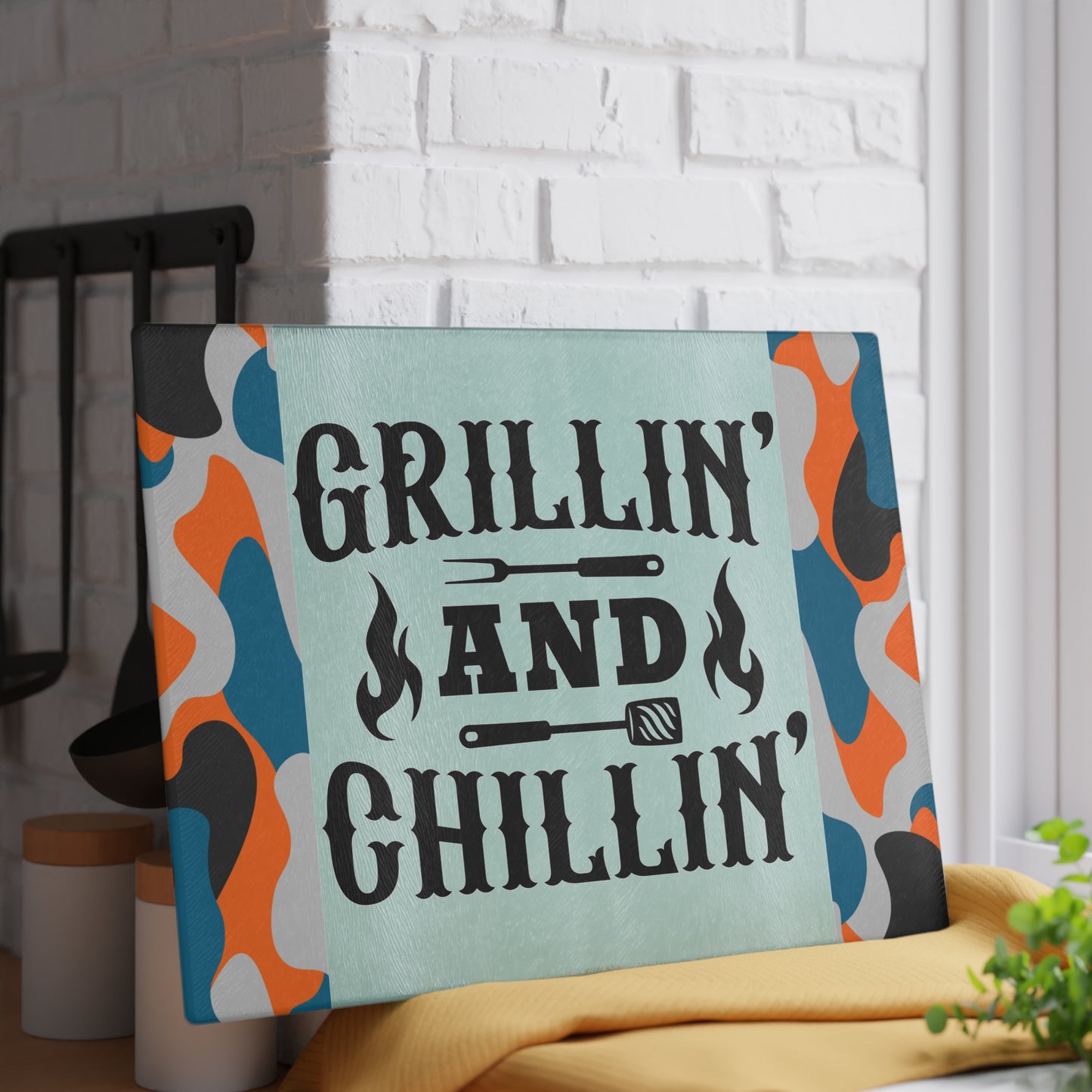 🔥 GRILLIN AND CHILLIN Glass Cutting Board – Camouflage BBQ Prep Style 🍔