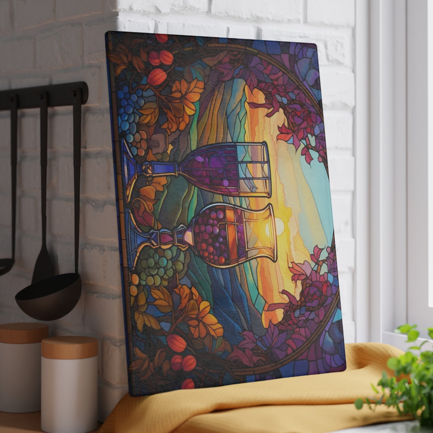 Tabla de cortar de vidrio templado con copas de vino de colores – Diseño Sunset Vineyard