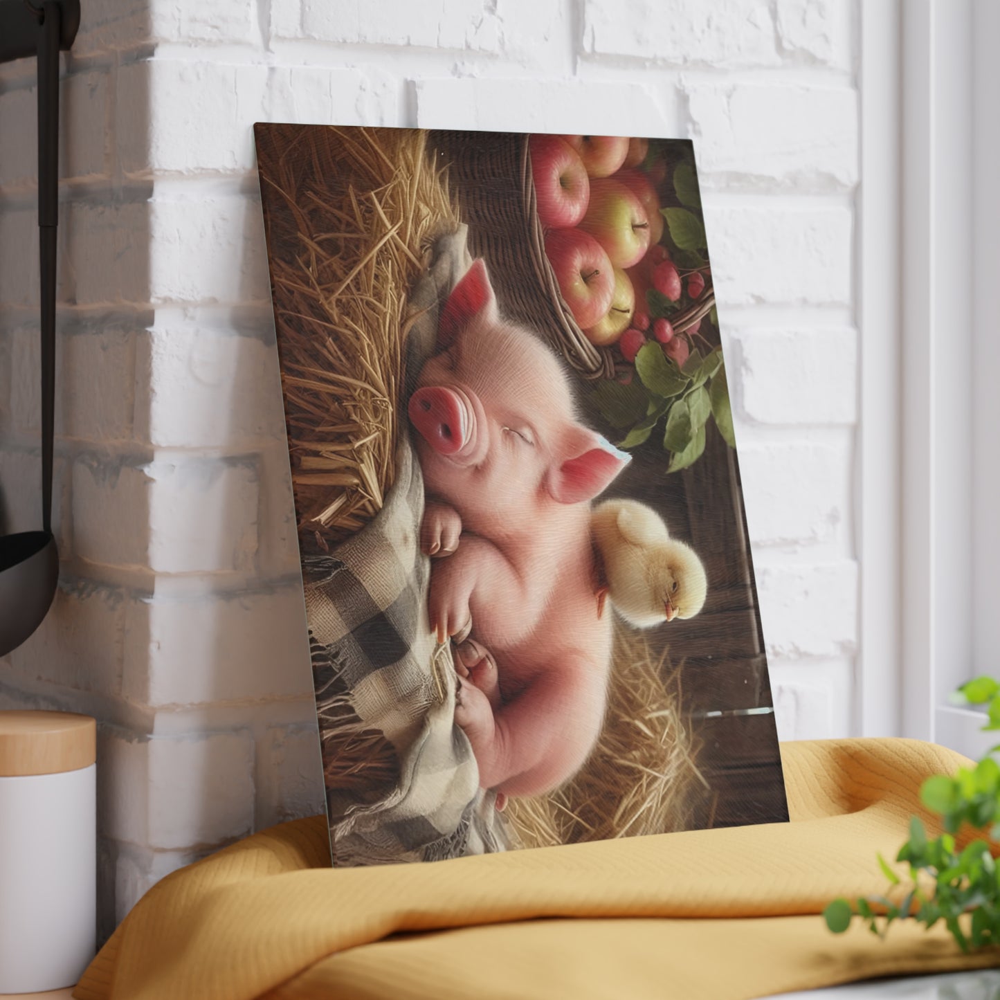 Tabla de cortar con diseño de cerdito y pollito en heno con manzanas, regalo único, tabla de cortar de vidrio, tabla de charcutería, tabla de cortar personalizada