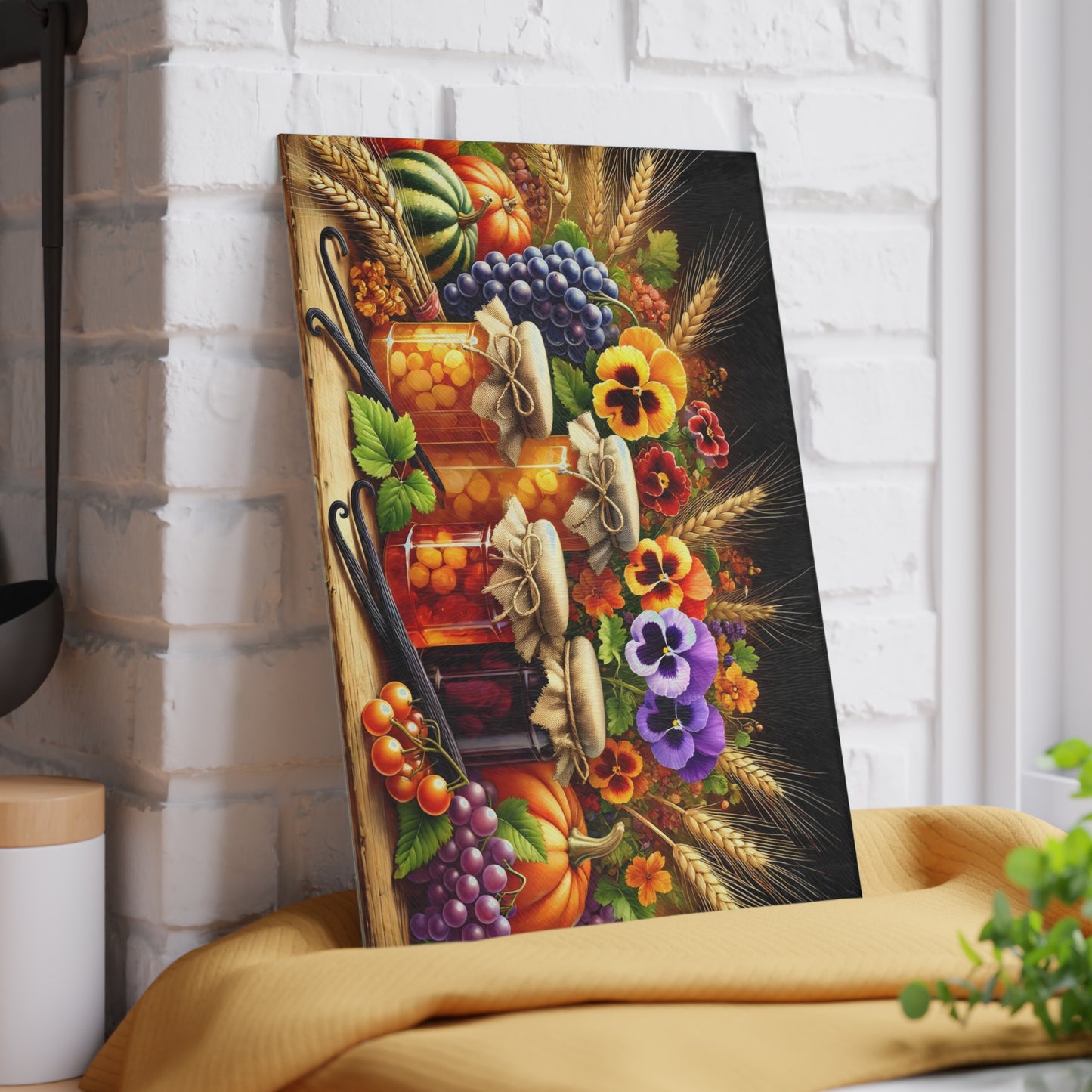 Tabla de cortar para la despensa de la cosecha otoñal: encanto rústico con delicias florales y frutales