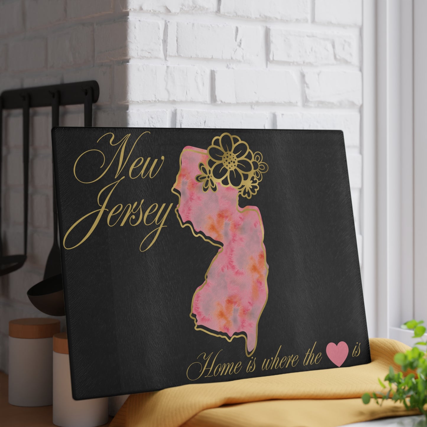 🌸 New Jersey State Cutting Board – Watercolor Warmth Meets Elegant Home Charm