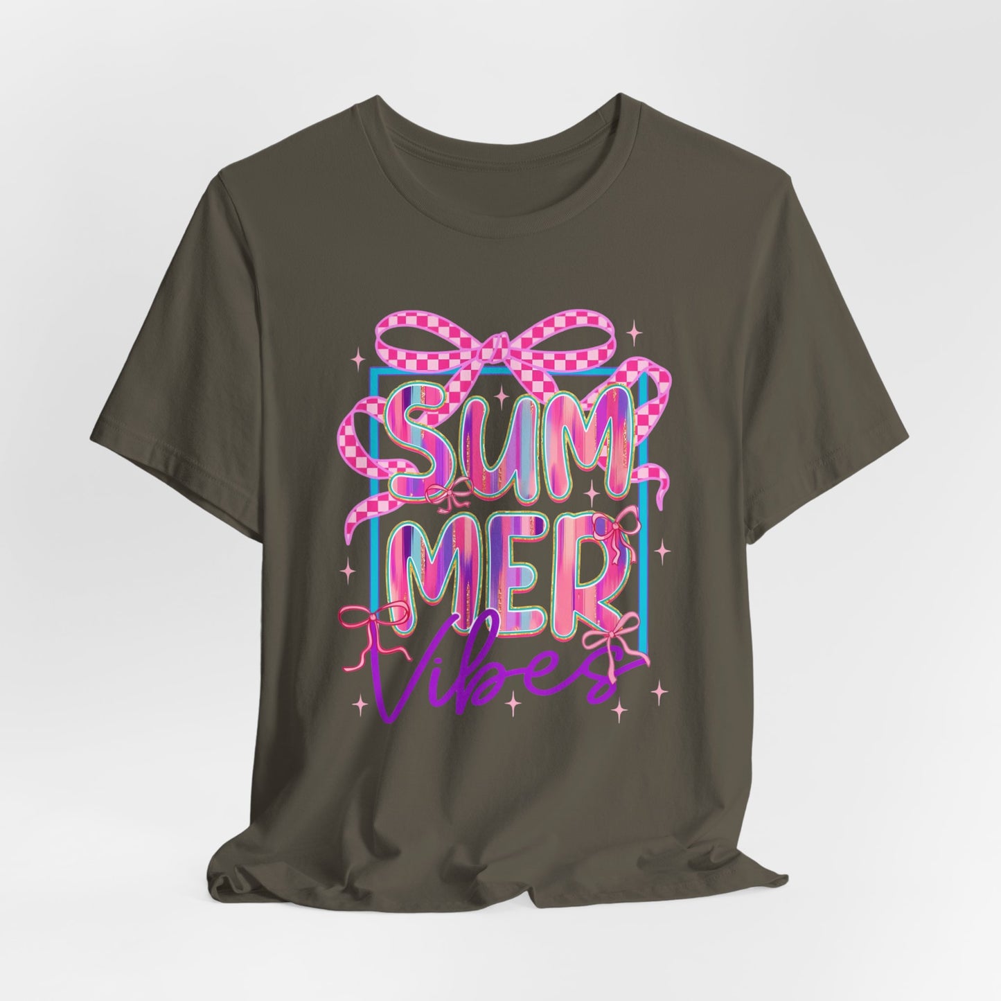 ☀️ Camiseta Summer Vibes: una camiseta gráfica bonita y cómoda para días de playa, barbacoas y vacaciones.