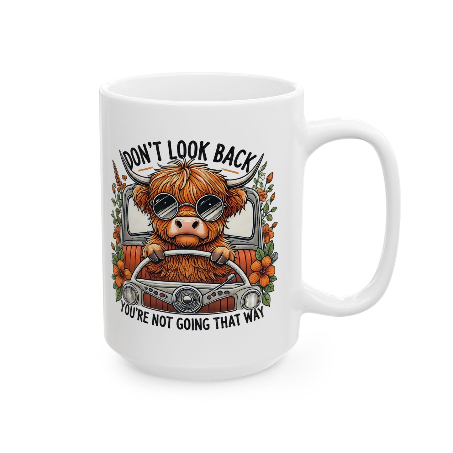 Taza de vaca de las Tierras Altas con el texto "No mires atrás, no vas por ahí" 🚗