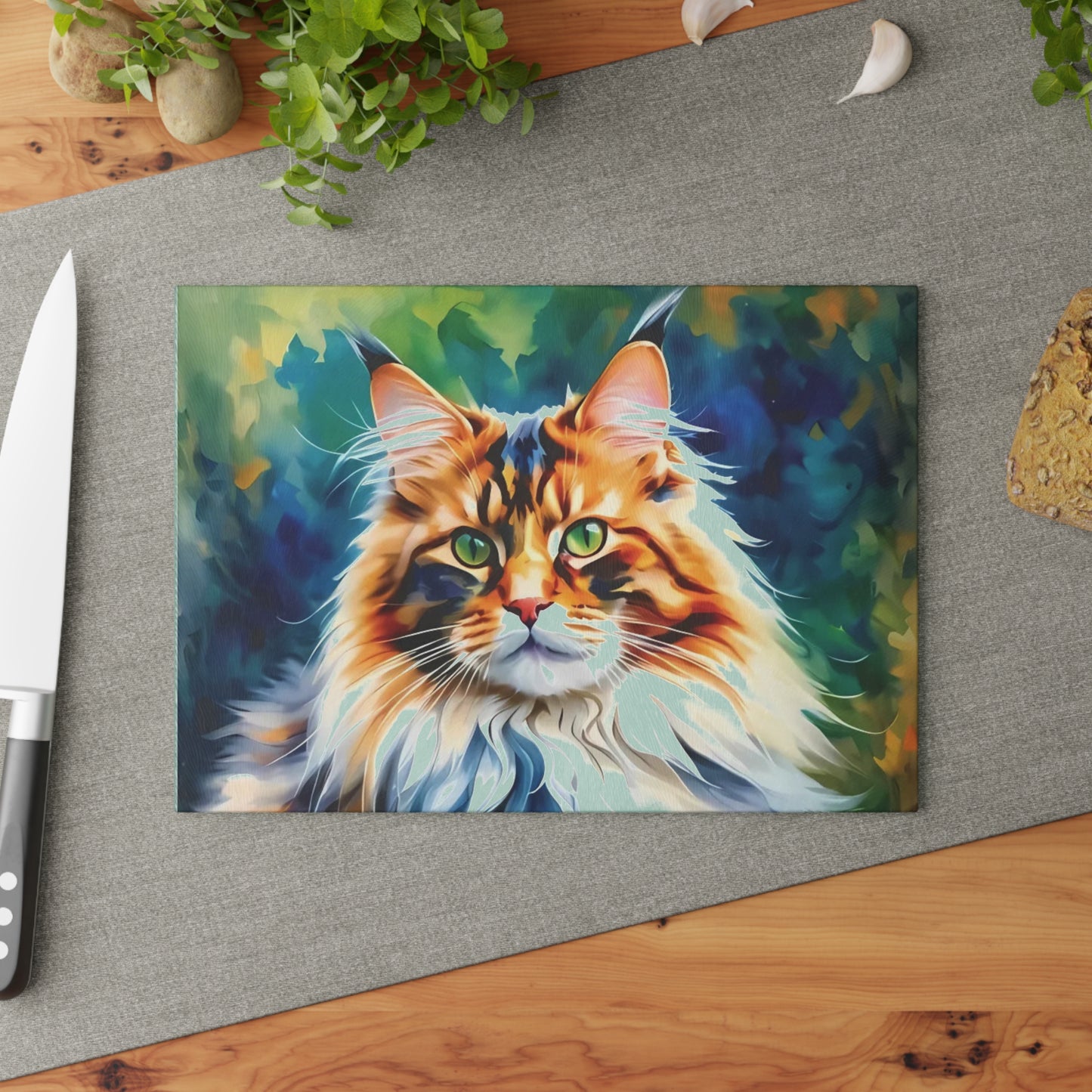 🐾🌿 Green-Eyed Maine Coon Forest Cat Cutting Board – Fierce Feline Charm for Nature-Loving Kitchens 🐱✨