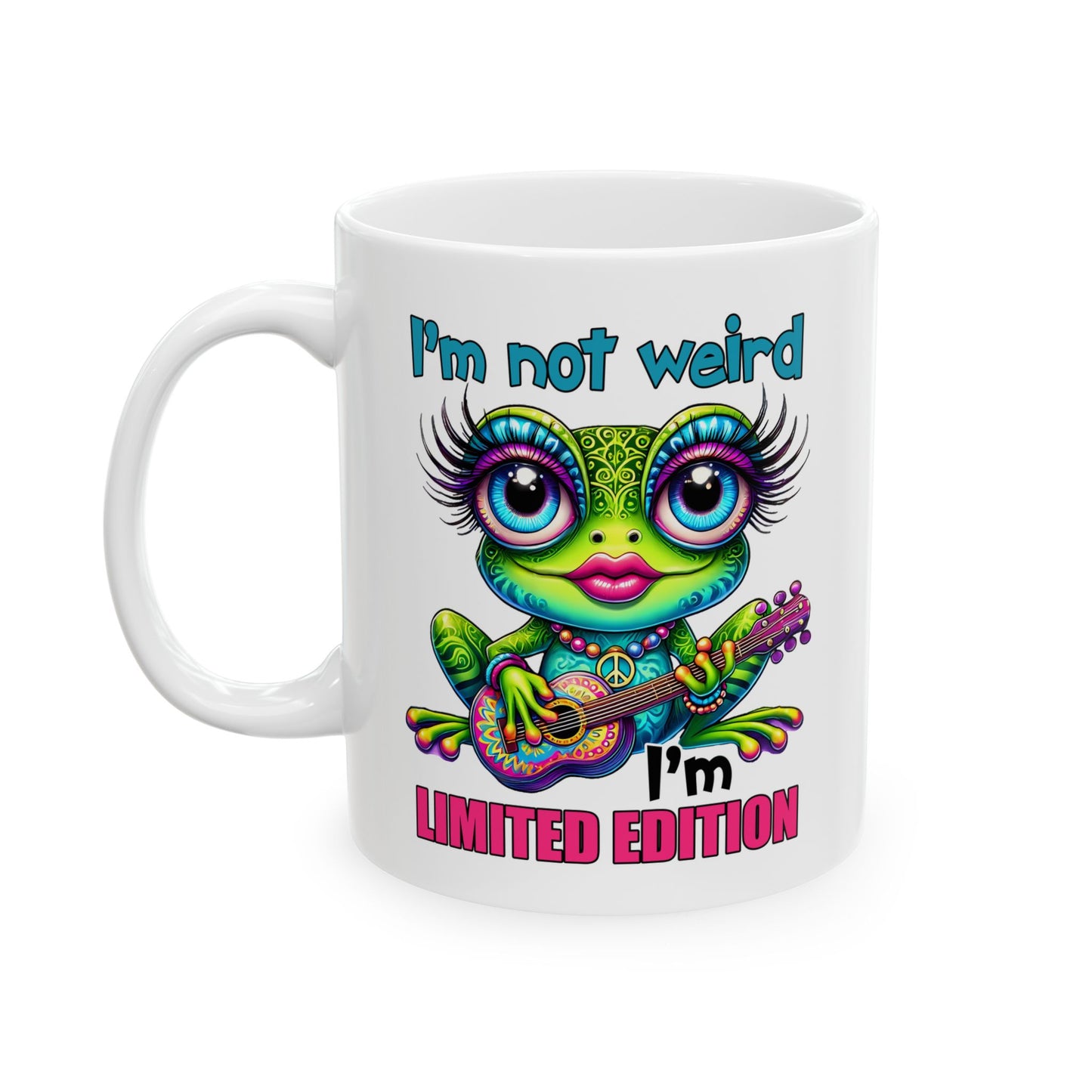 🌀 No soy raro, soy edición limitada: taza colorida de rana hippie con guitarra y actitud