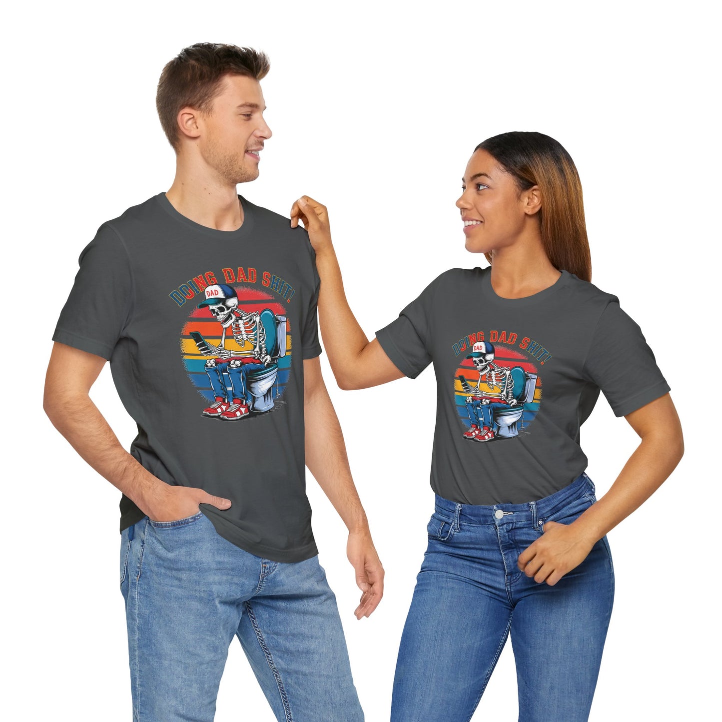 🧻 HACIENDO CABRAS DE PAPÁ | Camiseta gráfica divertida con esqueleto en el inodoro