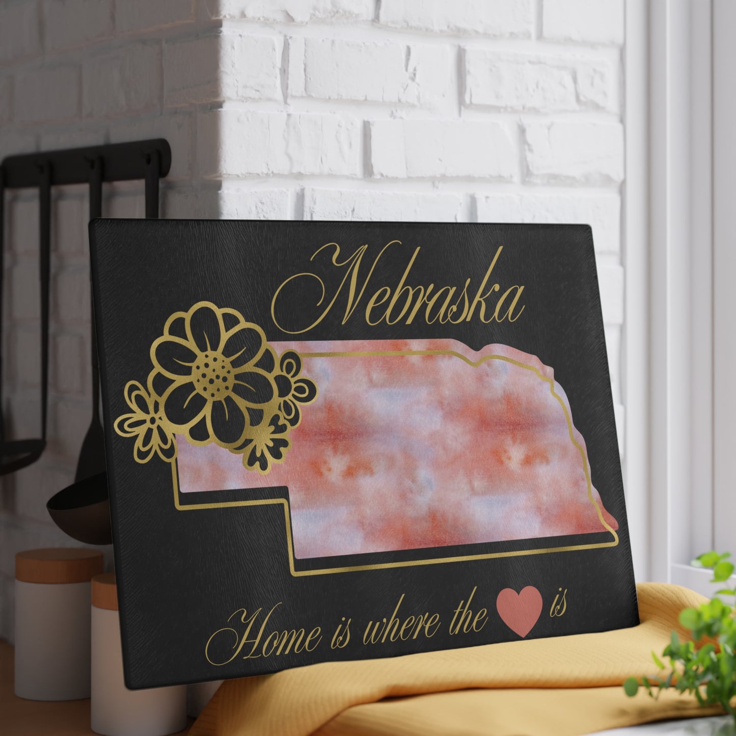 🌸 Nebraska Floral State Cutting Board – Rustic Charm Meets Heartland Pride 🌸