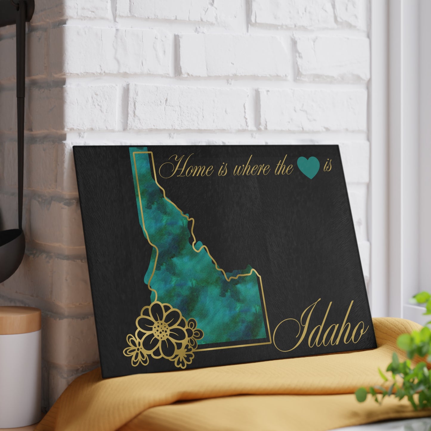 💚 Idaho State Cutting Board – Mountain Hues and Gem State Charm