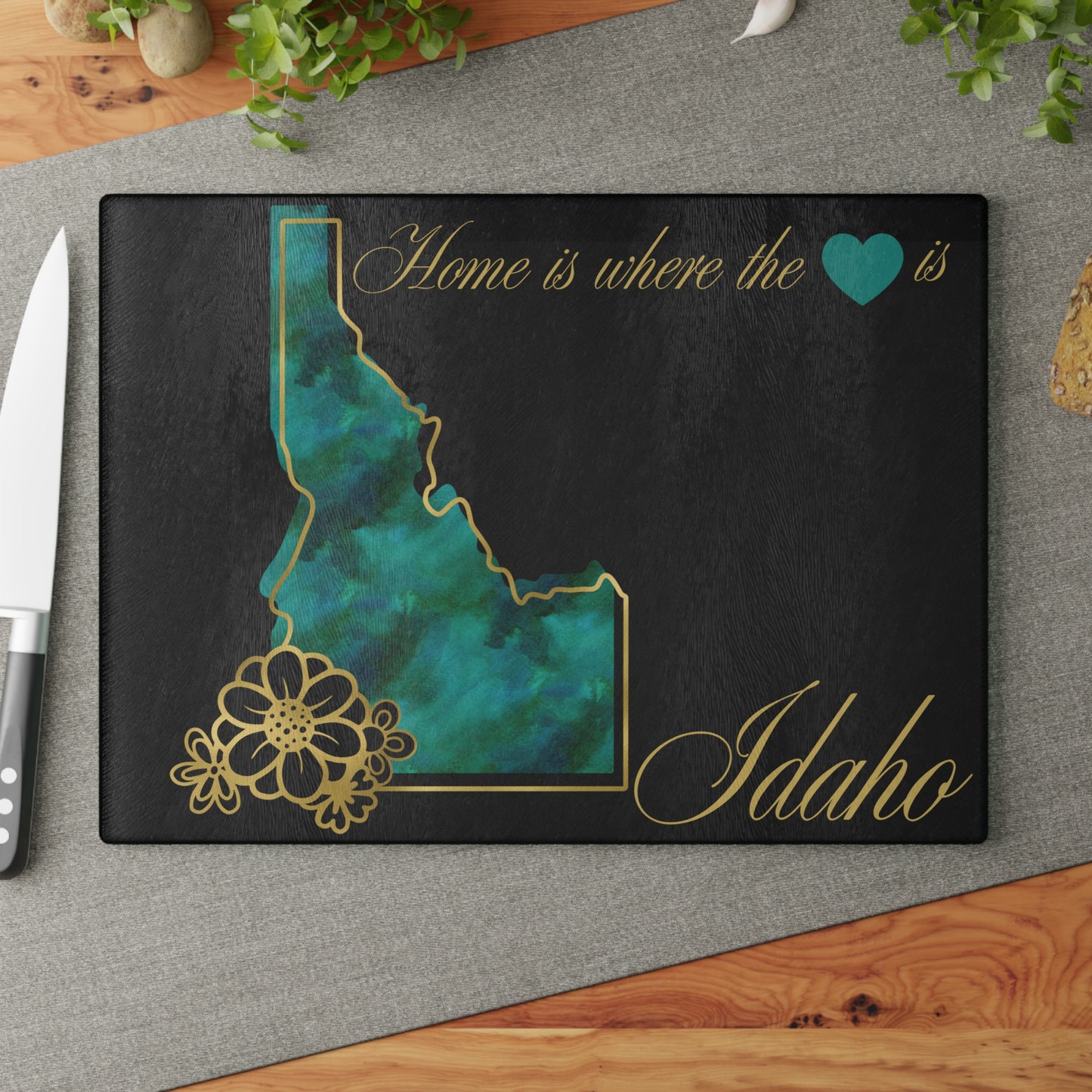💚 Idaho State Cutting Board – Mountain Hues and Gem State Charm
