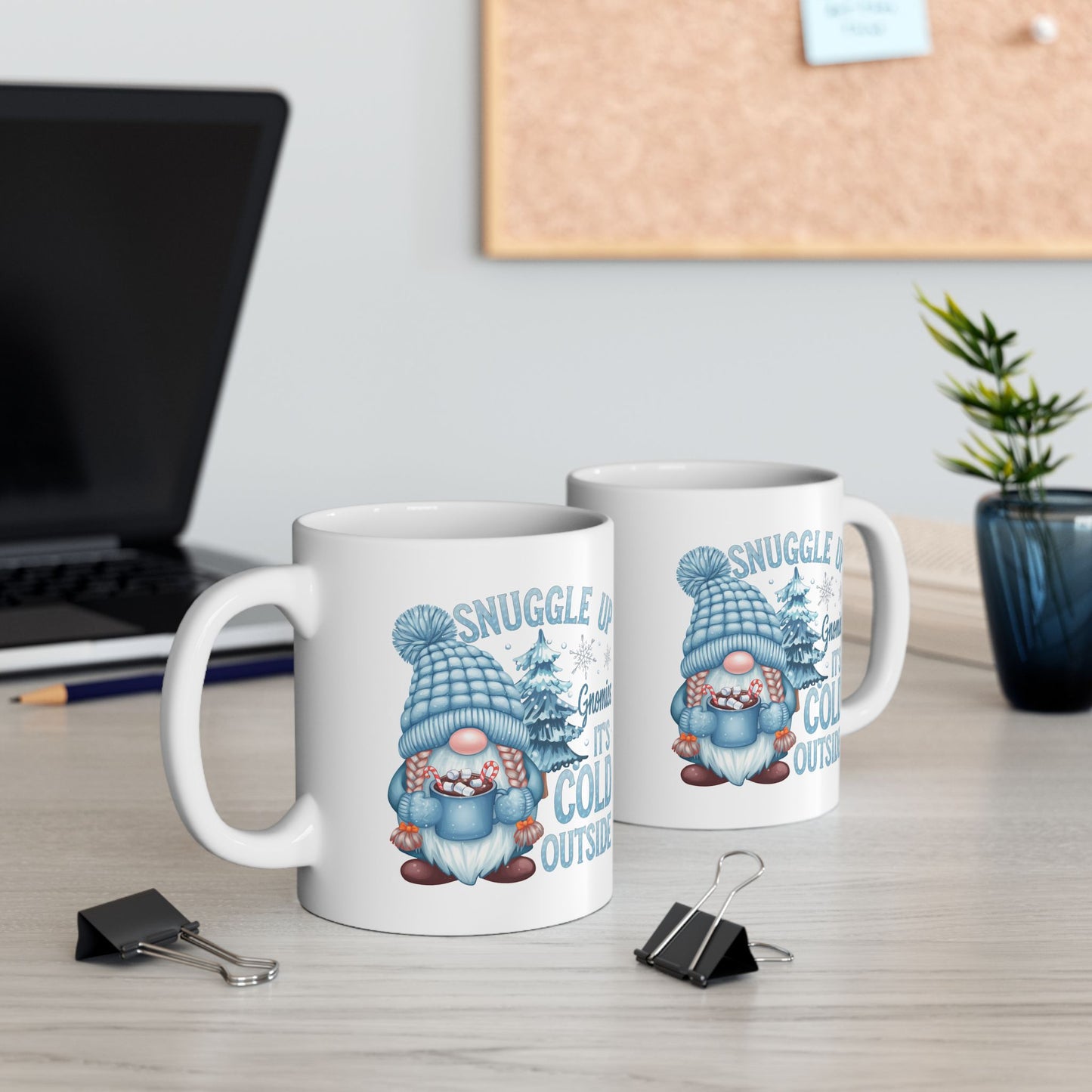 ☕ Snuggle Up Gnomies Mug – Cozy Up, It’s Cold Outside ❄️⛄