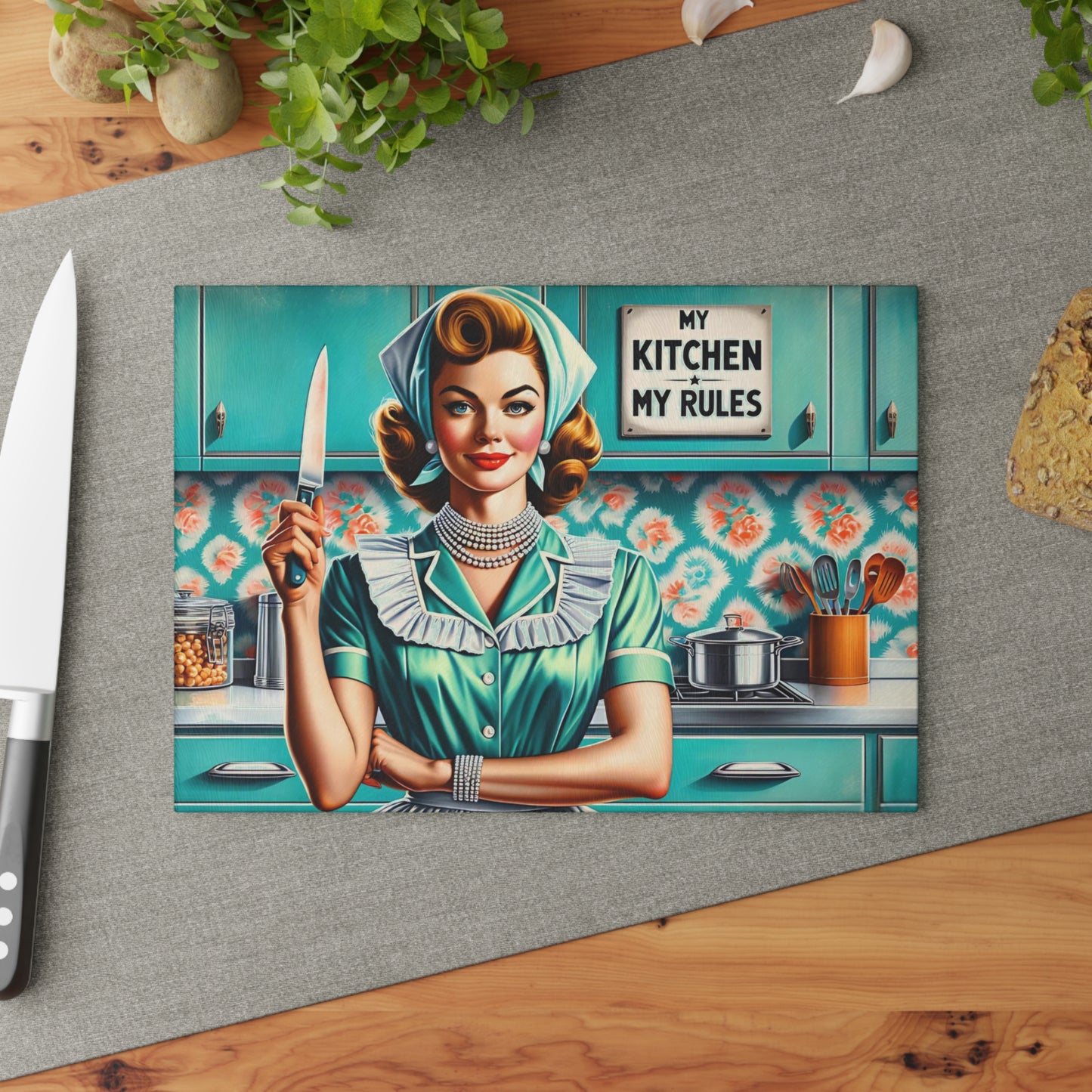 🍒✨ “Retro Kitchen Queen – My Kitchen, My Rules!” Glass Cutting Board – Sassy Vintage Charm