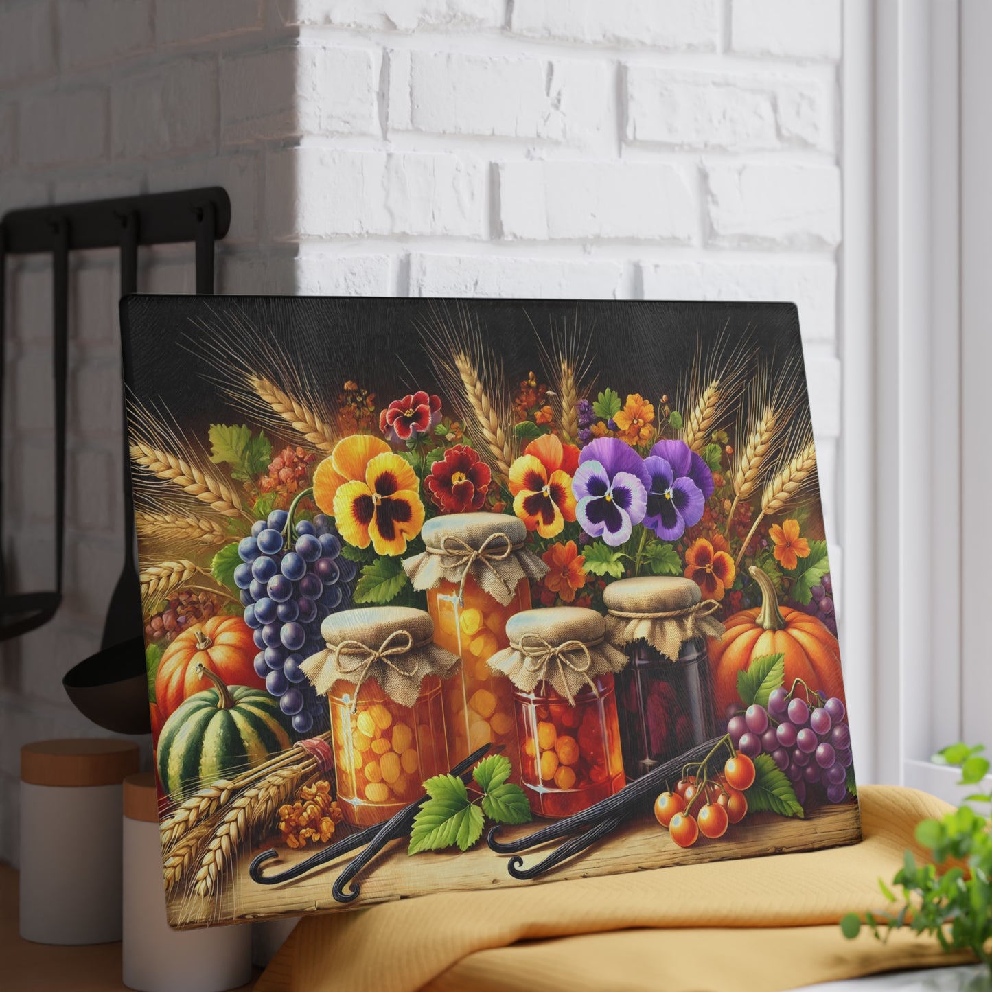 Tabla de cortar para la despensa de la cosecha otoñal: encanto rústico con delicias florales y frutales
