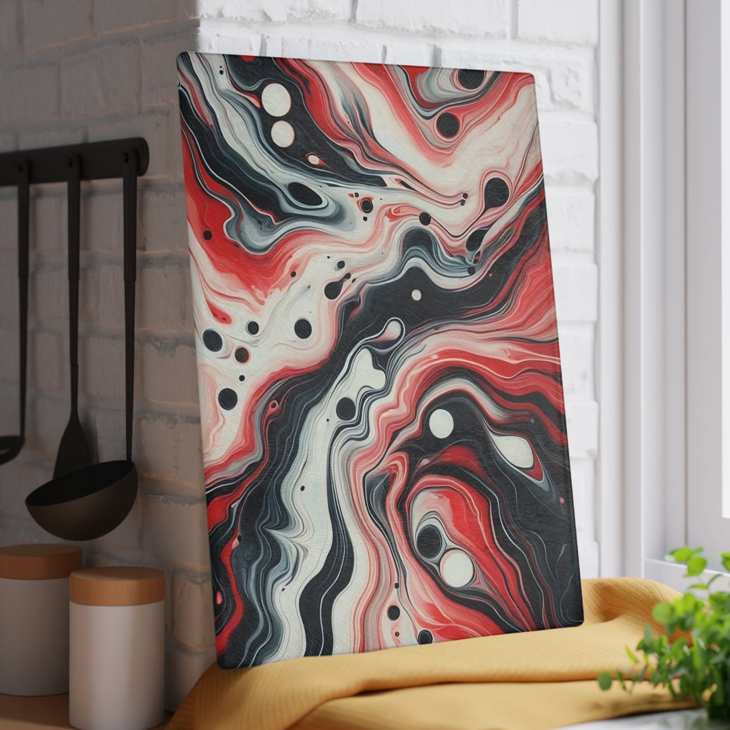 Tabla de cortar de vidrio con diseño de mármol rojo, negro y blanco: decoración de cocina moderna inspirada en el mármol, un regalo elegante y funcional.