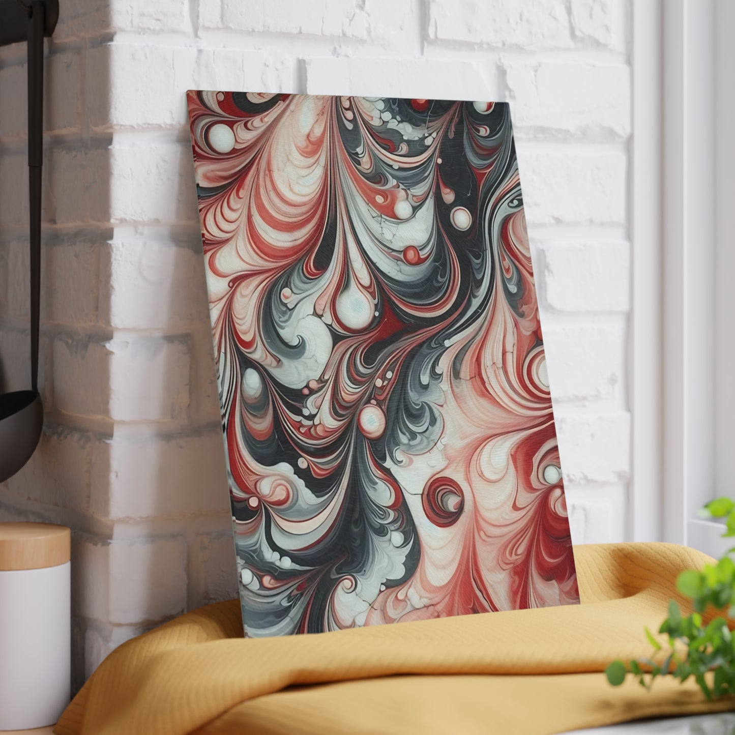Tabla de cortar de vidrio con diseño de mármol rojo, negro y blanco: decoración de cocina moderna inspirada en el mármol, un regalo elegante y funcional.