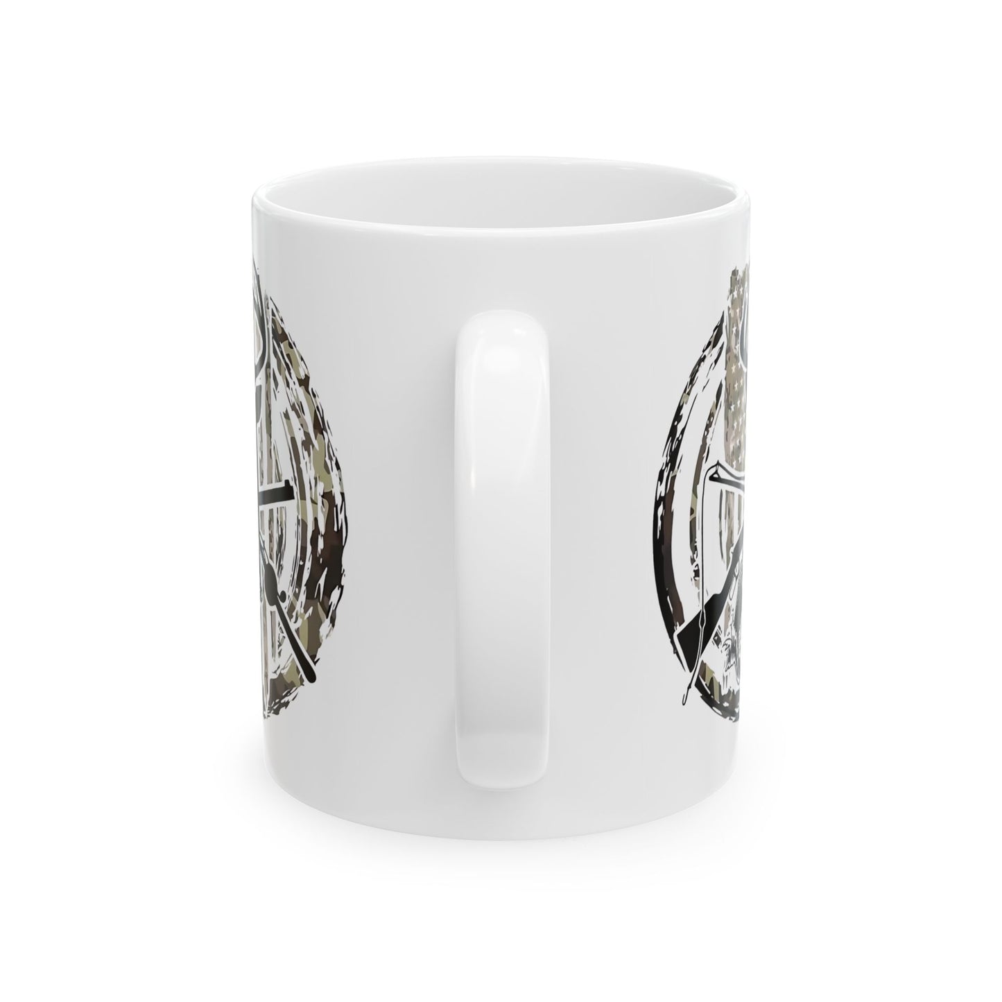 🦌🎣 TORN CAMO FLAG – Buck, Bass, Rifle & Fishing Rod Mug USA🔥