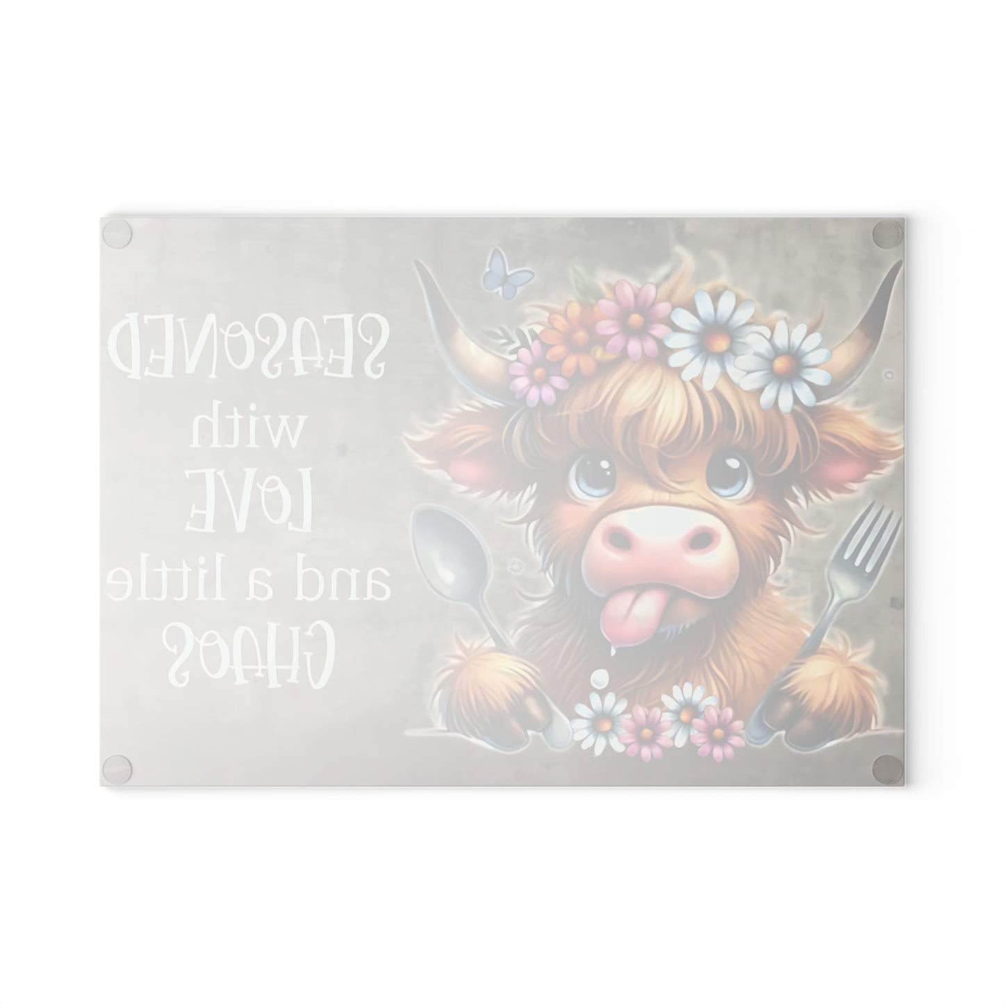 Tabla de cortar de vidrio templado Highland Cow "Sazonada con amor y un poco de caos"