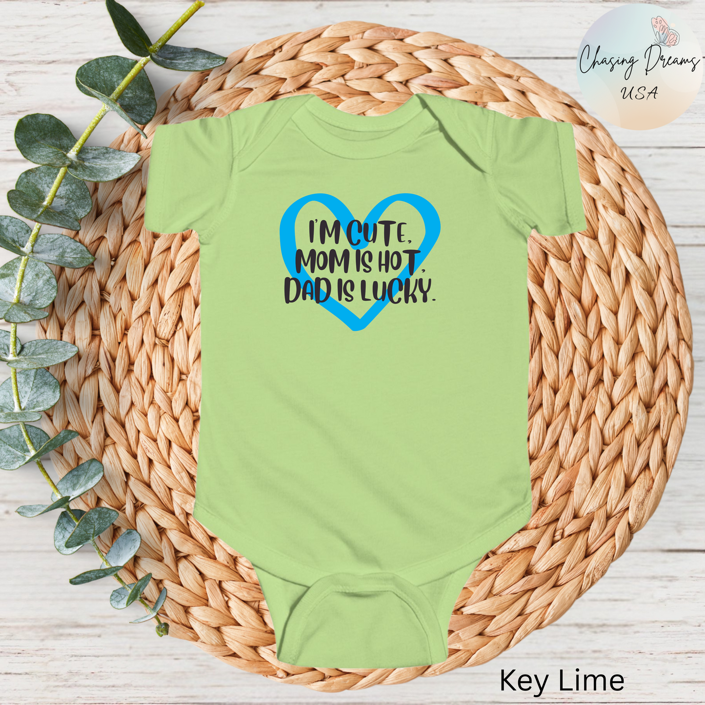 Body de bebé "Soy lindo, mamá es sexy, papá tiene suerte" | Body divertido con corazón | Opción orgánica disponible