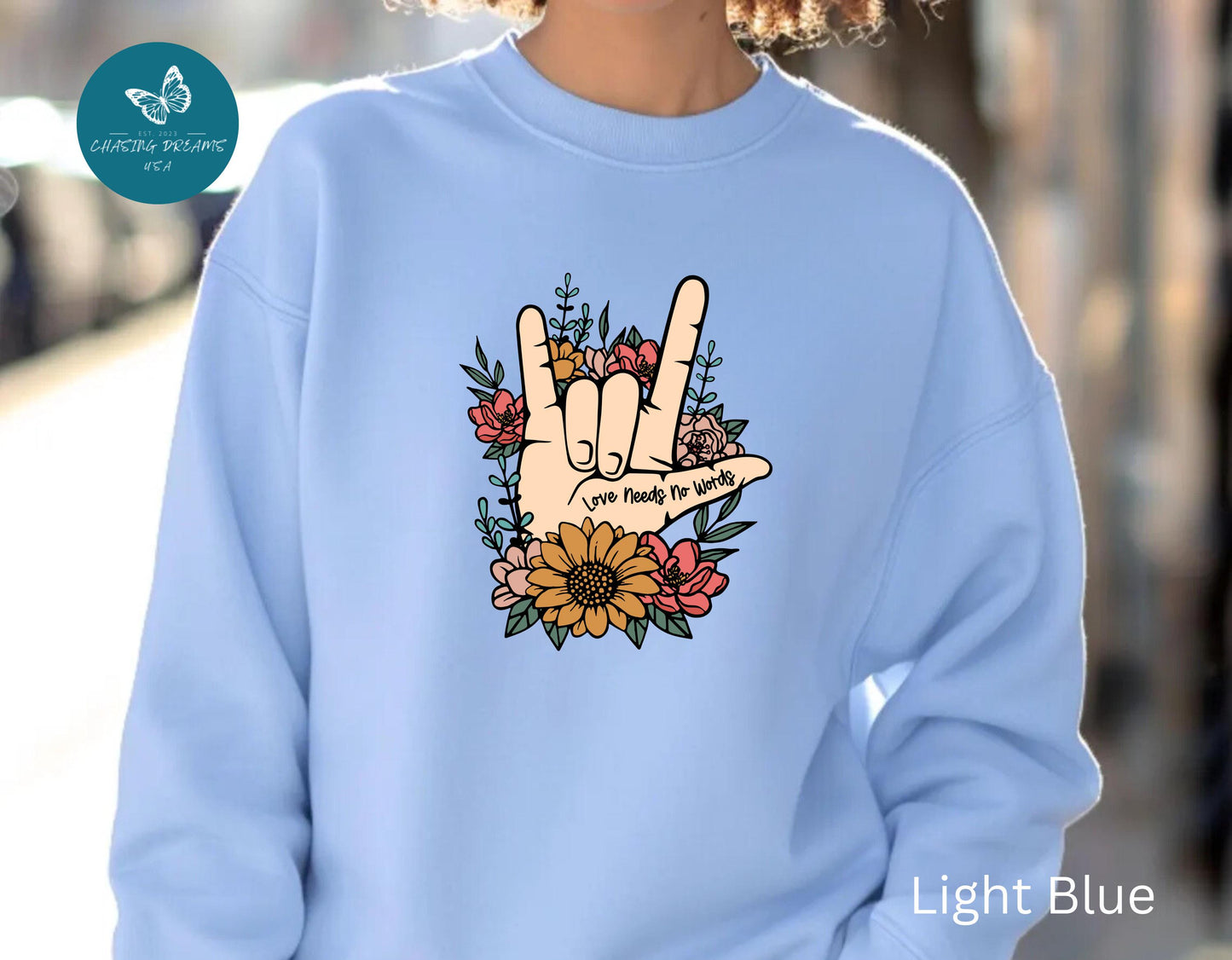 🎄🤟 Love Needs No Words Christmas Sweatshirt – ASL Holiday Floral Design for Meaningful Gifts 🌸🎁