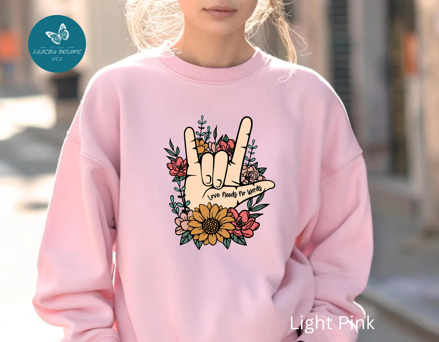 🎄🤟 Love Needs No Words Christmas Sweatshirt – ASL Holiday Floral Design for Meaningful Gifts 🌸🎁