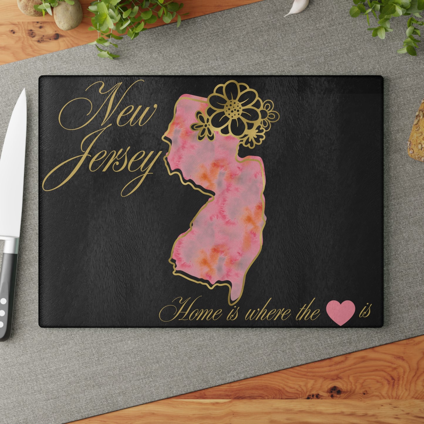 🌸 New Jersey State Cutting Board – Watercolor Warmth Meets Elegant Home Charm
