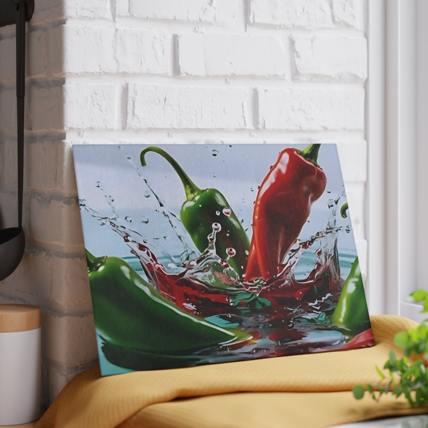 🌶️ Chili Pepper Splash Glass Cutting Board – Spicy Kitchen Vibes!