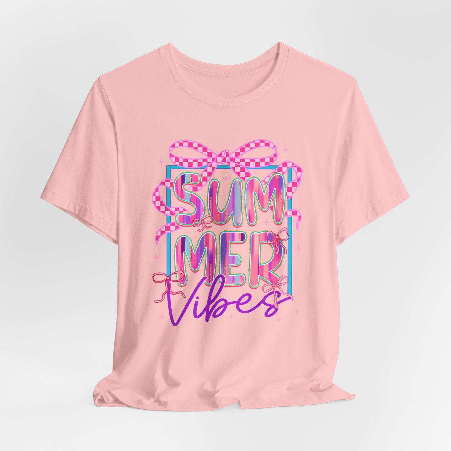 ☀️ Camiseta Summer Vibes: una camiseta gráfica bonita y cómoda para días de playa, barbacoas y vacaciones.