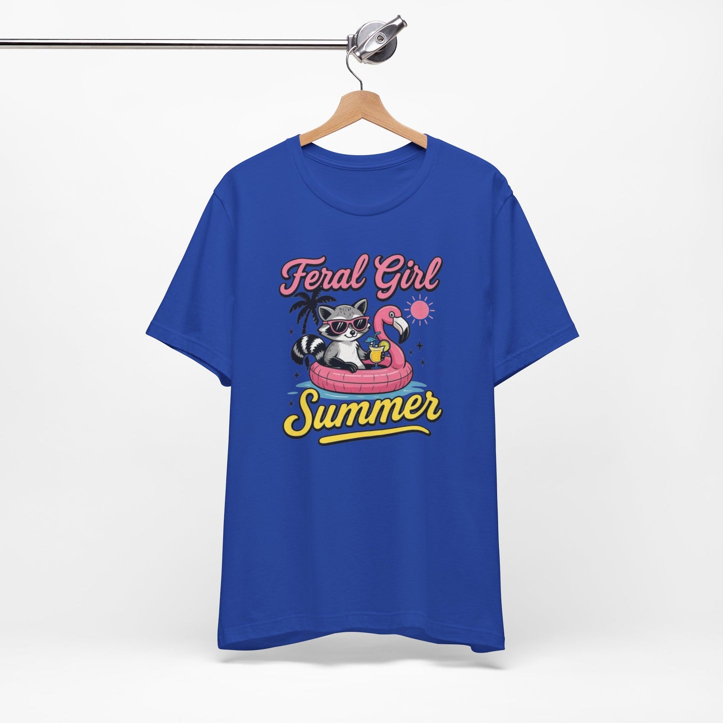 Camiseta de verano para chica salvaje: Mapache divertido con vuelo | Camiseta de verano para mujer