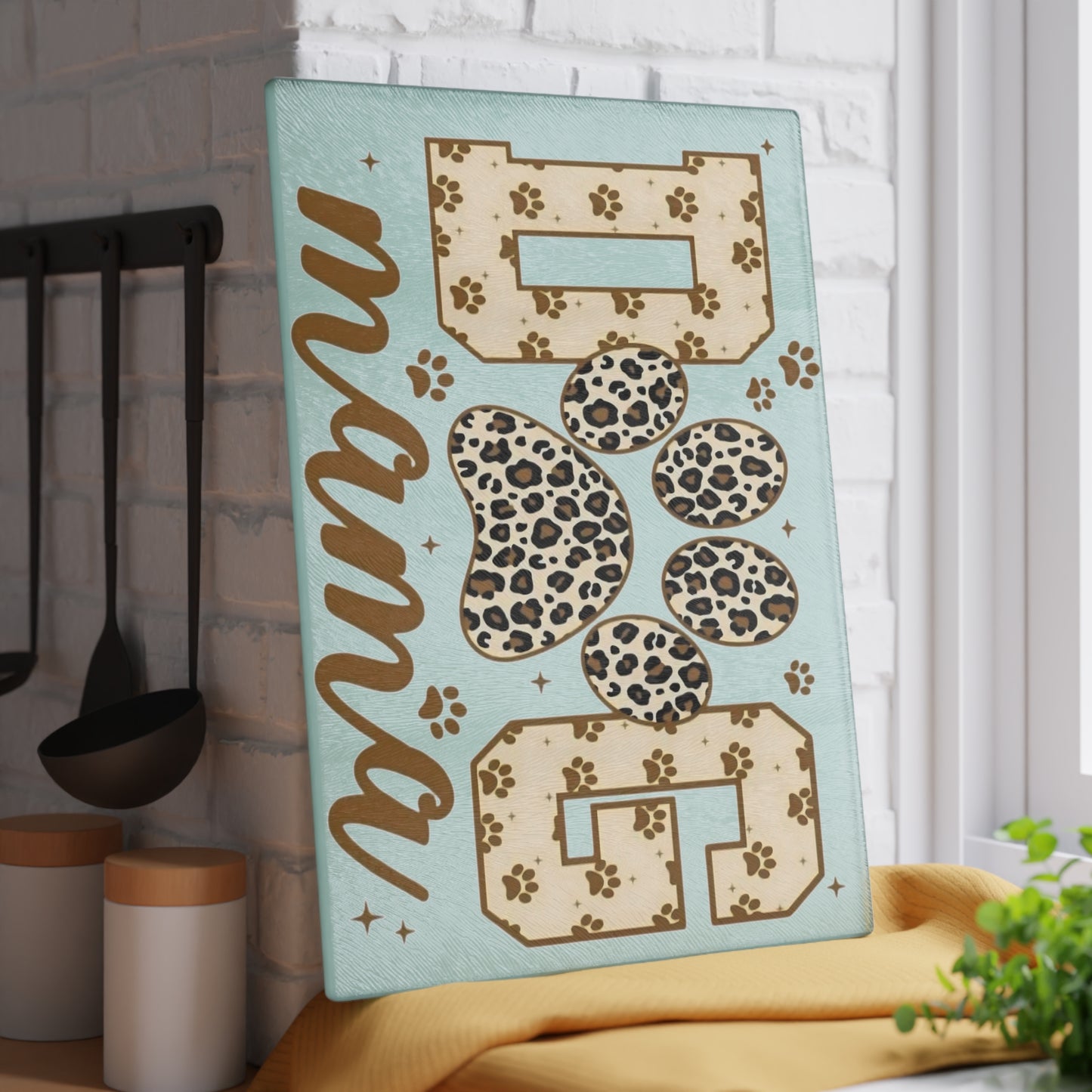 Tabla de cortar de vidrio templado Dog Mama – Diseño de huella de leopardo