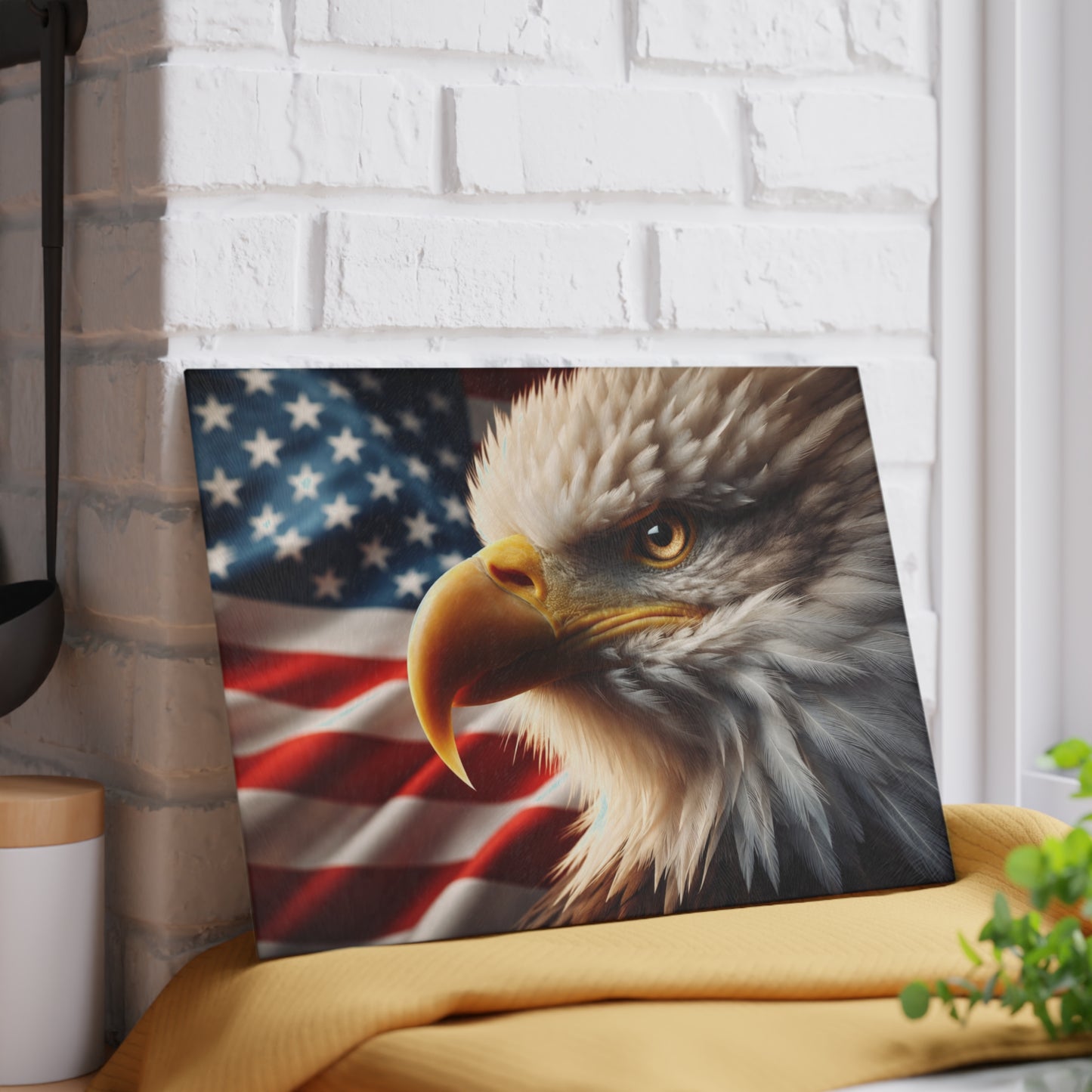 American Bald Eagle Glass Cutting Board – Patriotic Wildlife Kitchen Art & Display Board