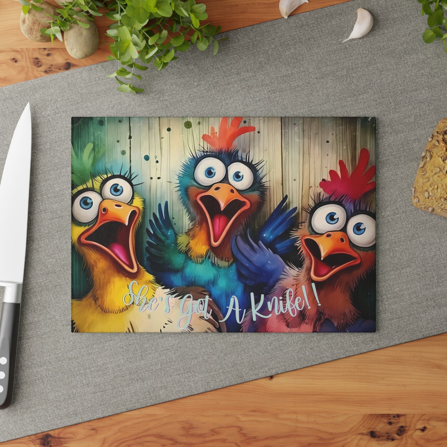 🐔🔪 SHE’S GOT A KNIFE! – Funny Glass Cutting Board with Screaming Chickens 😂🍳