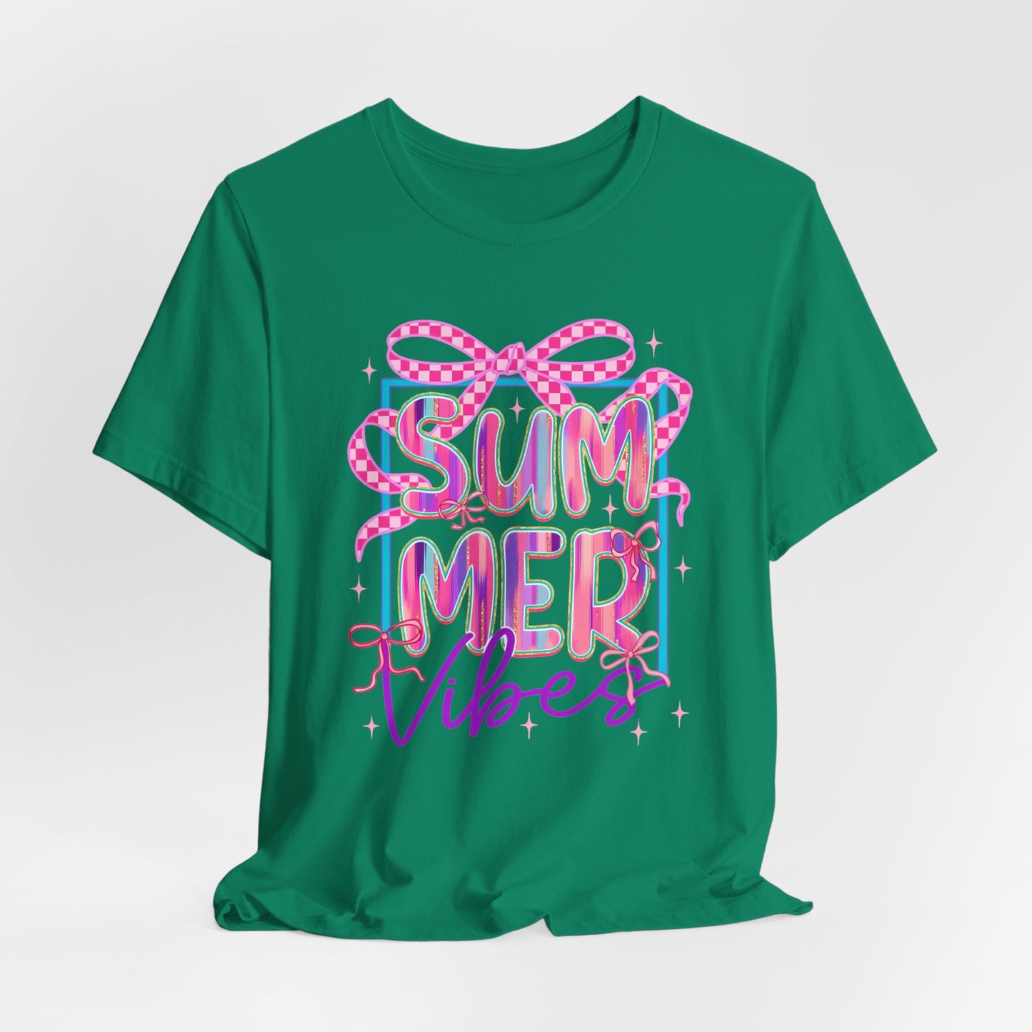 ☀️ Camiseta Summer Vibes: una camiseta gráfica bonita y cómoda para días de playa, barbacoas y vacaciones.