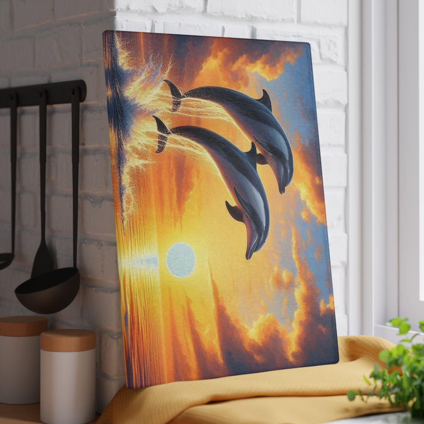 Tabla de cortar con forma de delfín, decoración de casa de playa, tabla de cortar de vidrio templado, amantes del océano, amantes del atardecer, regalo para amantes de los delfines, tabla de charcutería.