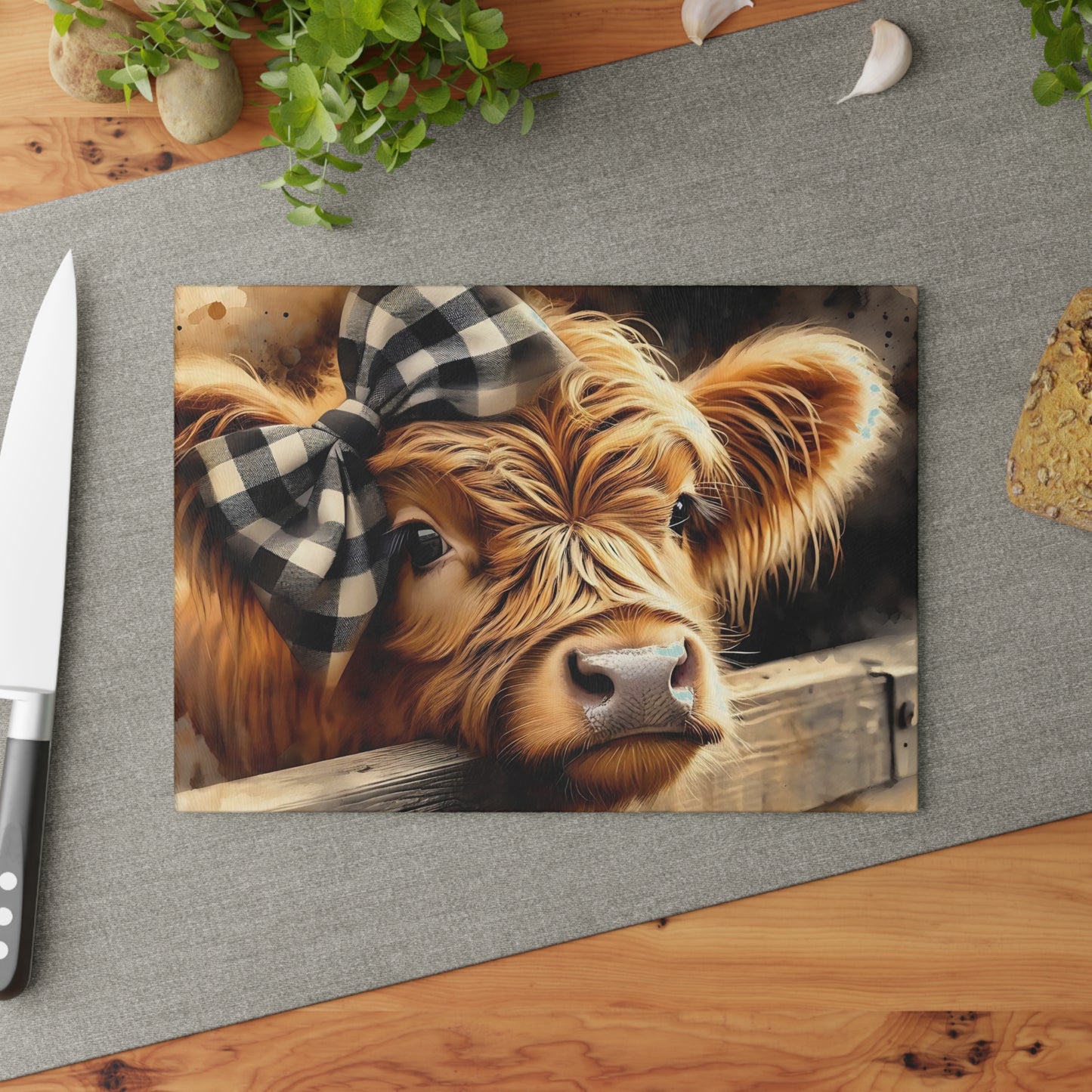 Tabla de cortar de vidrio con diseño de vaca de las Tierras Altas y lazo a cuadros – Decoración de cocina rústica
