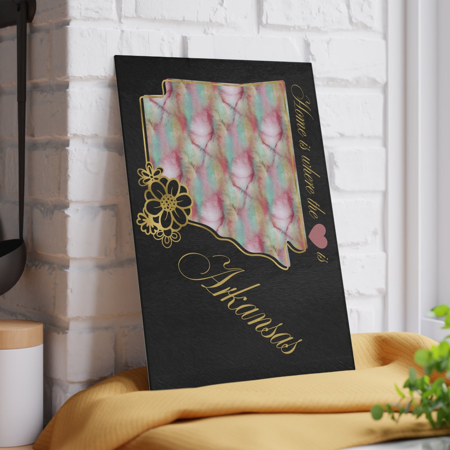 🪷 Arkansas State Floral Cutting Board – Southern Charm Meets Artistic Flair