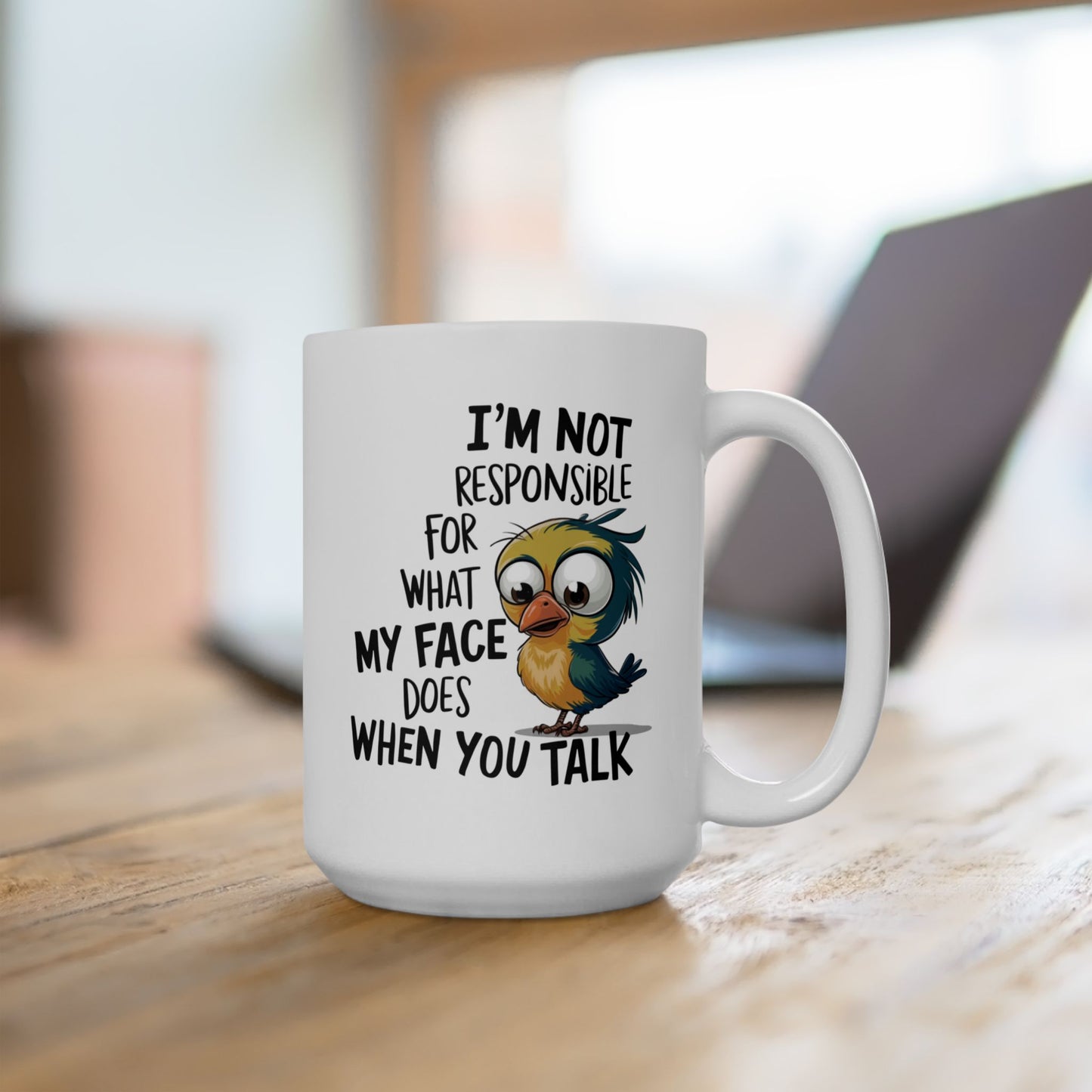 🐦 No soy responsable de lo que hace mi cara – Taza de café con pájaro divertido 🐤