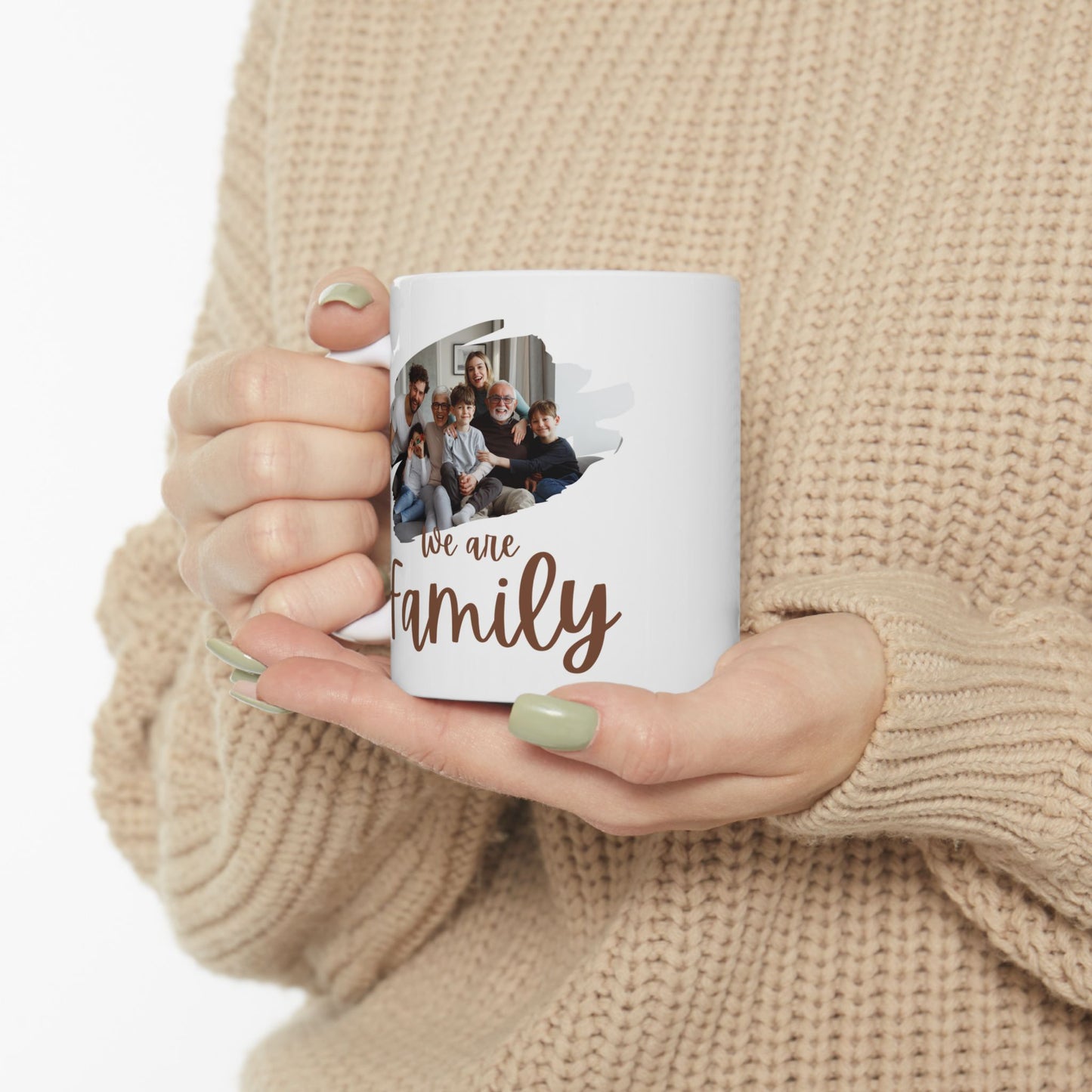Taza personalizada con foto familiar "Somos Familia" 🏠