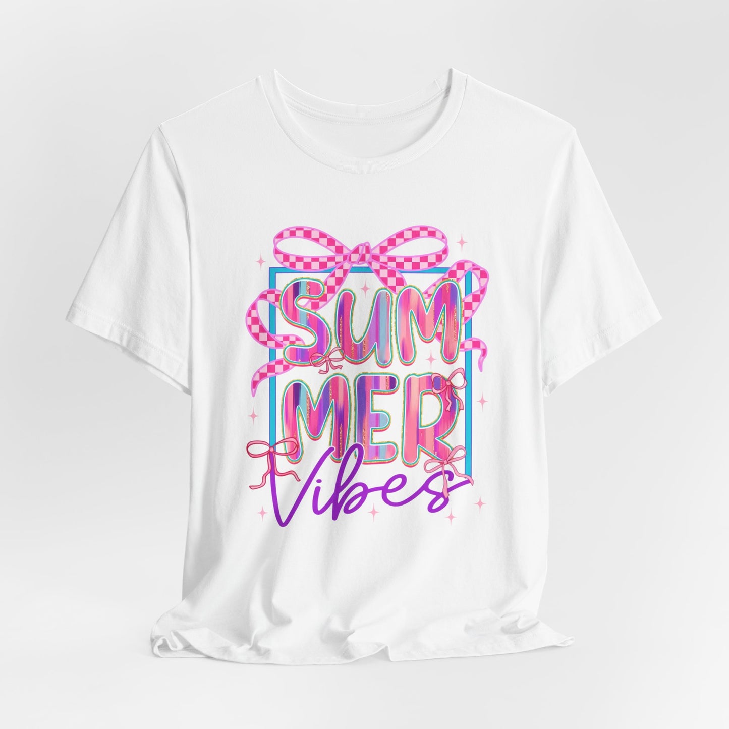 ☀️ Camiseta Summer Vibes: una camiseta gráfica bonita y cómoda para días de playa, barbacoas y vacaciones.